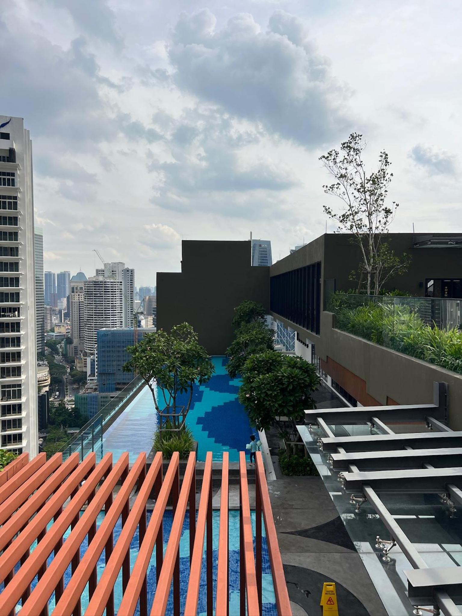 MAJESTIC RESlDENCE KLCC