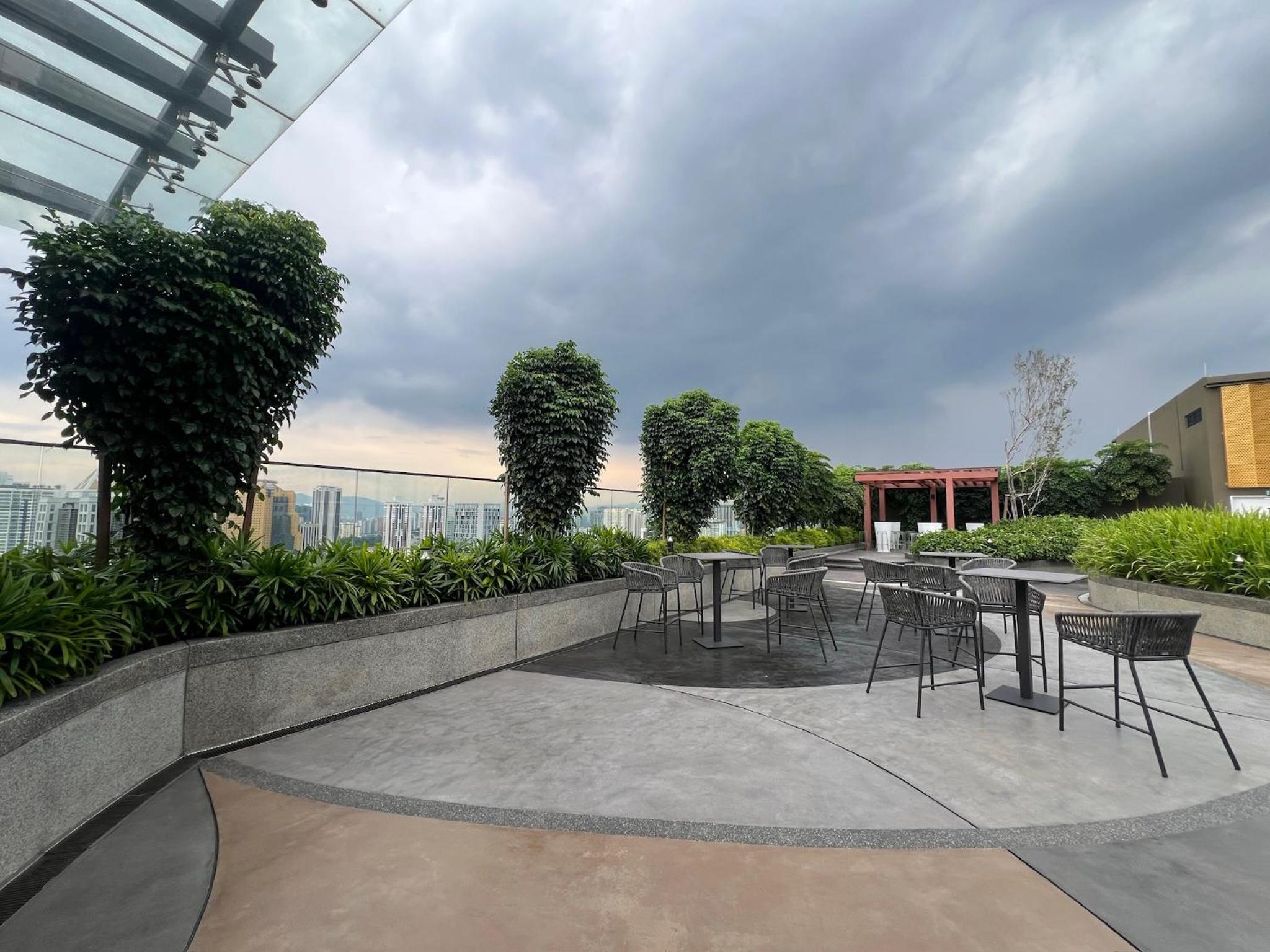MAJESTIC RESlDENCE KLCC