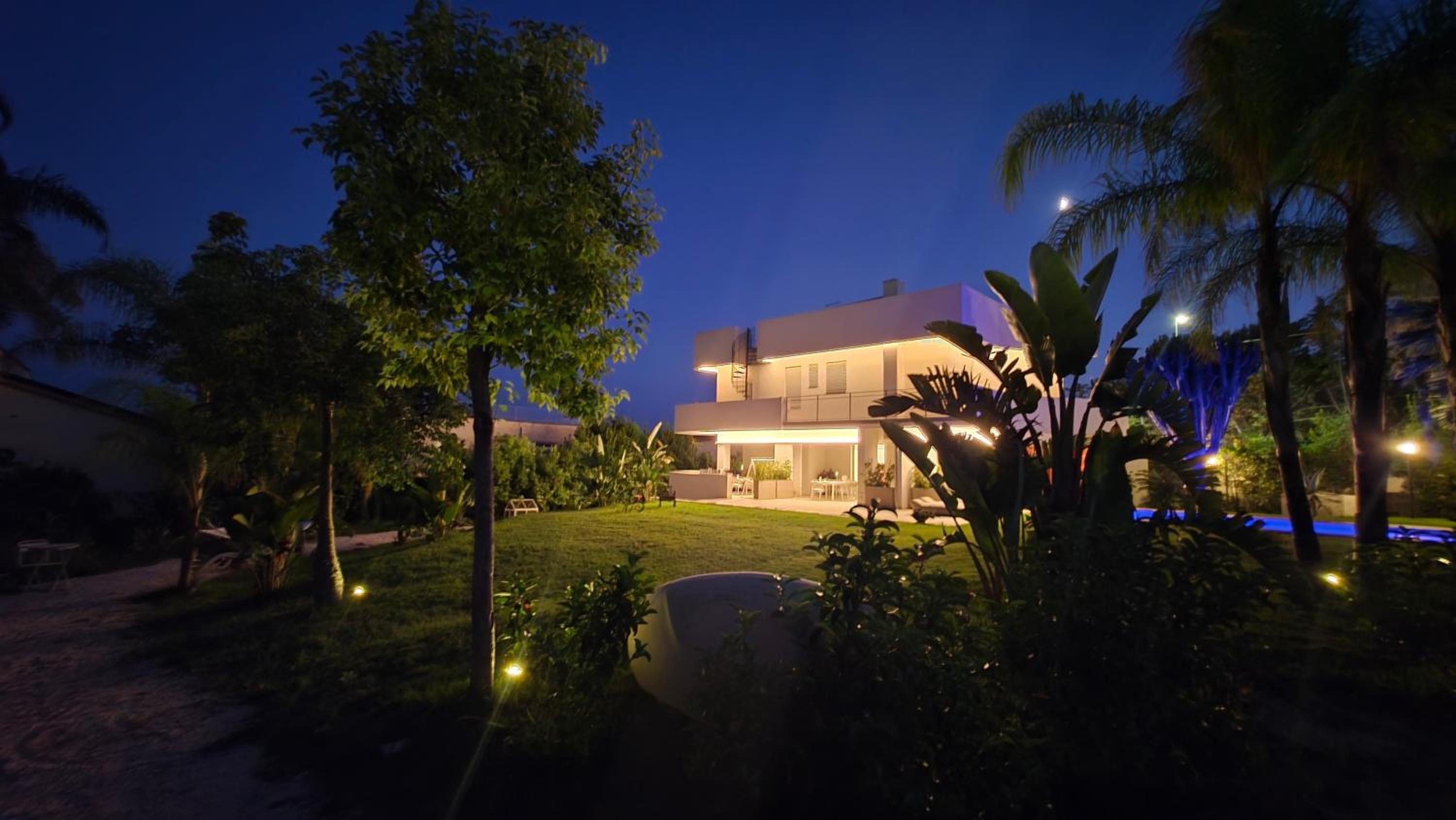 SHATI LUXURY - Private Heated Pool