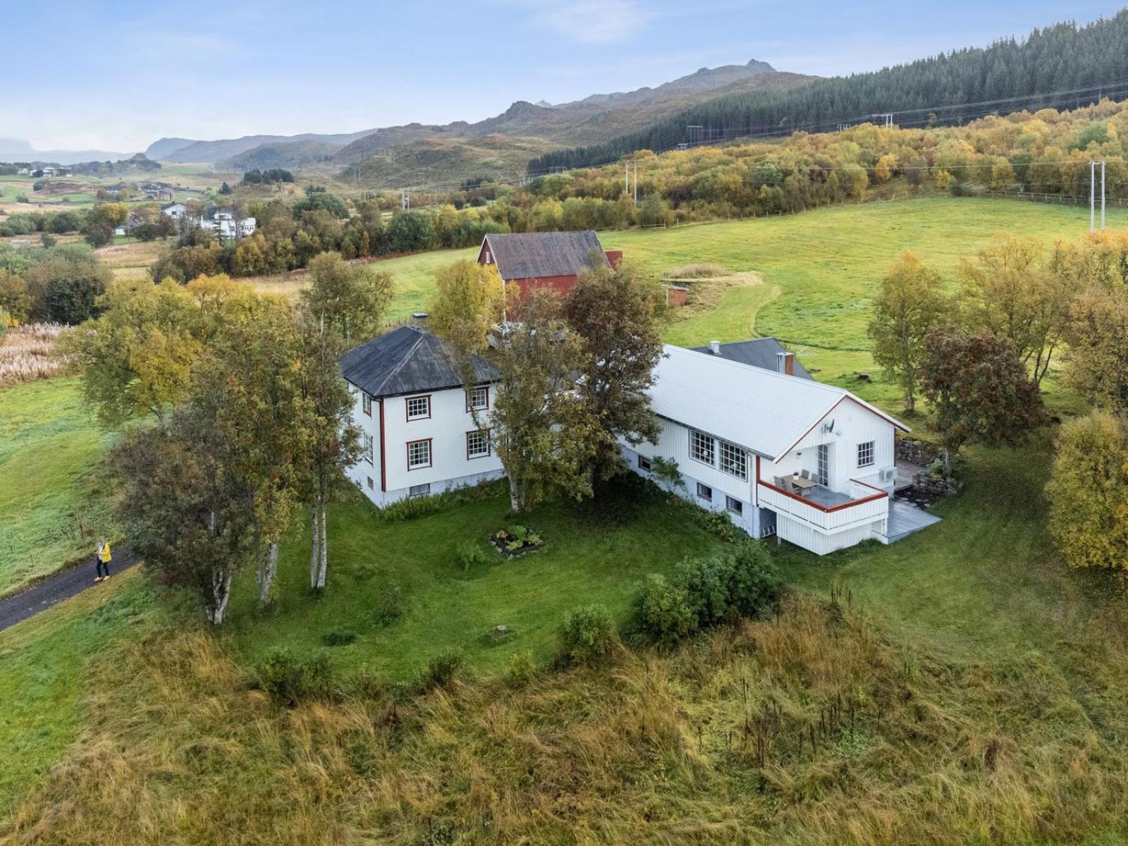 2 Houses & A Barn Twin Room