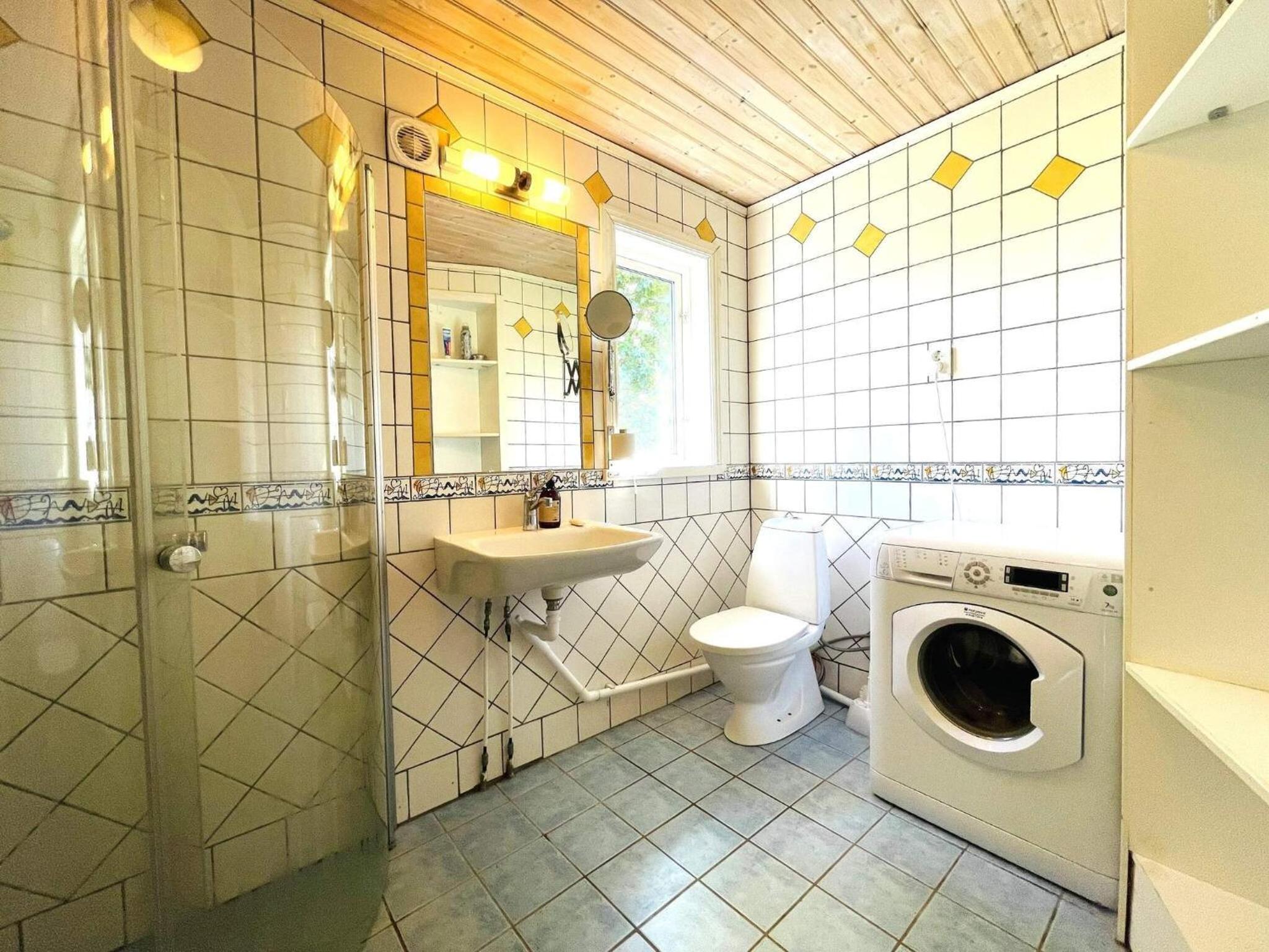4 person holiday home in UDDEVALLA