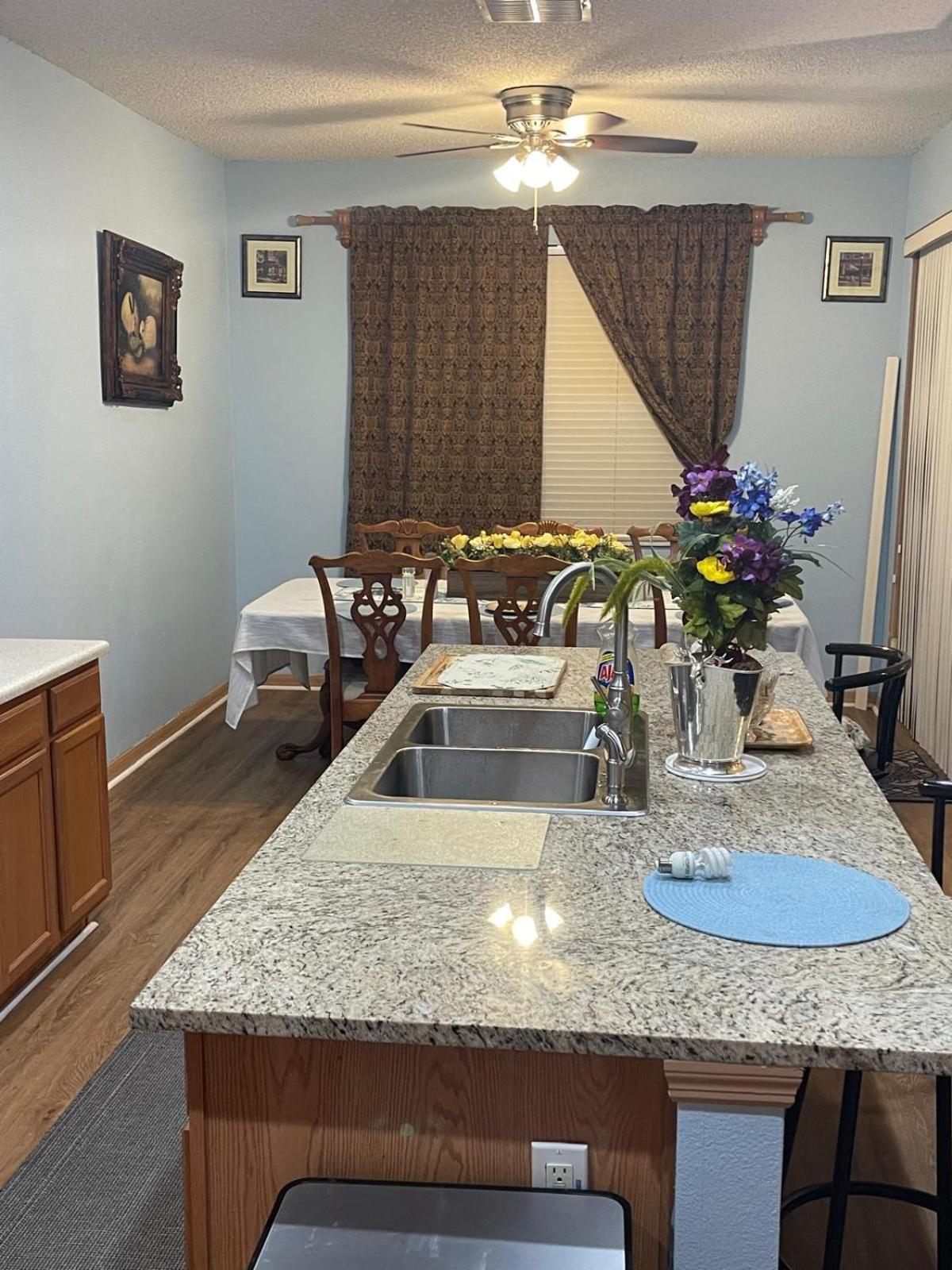 Magic Stay 4-Bedroom Home Close to Disney