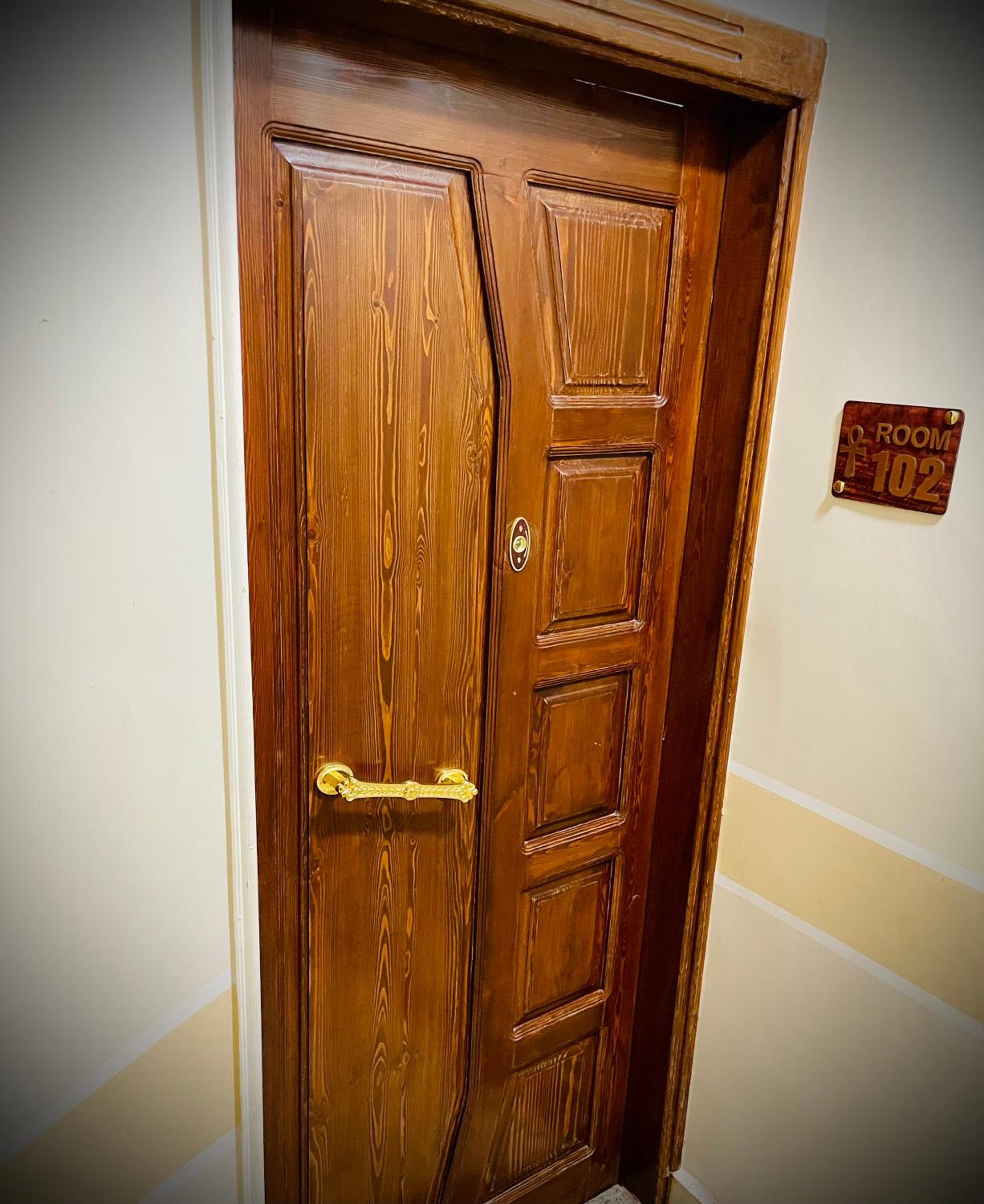 Luxe Nest Luxor Serviced Apartments 102