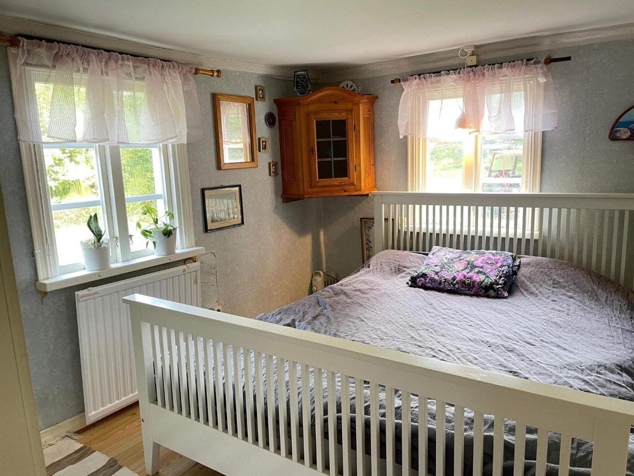 5 person holiday home in Immeln