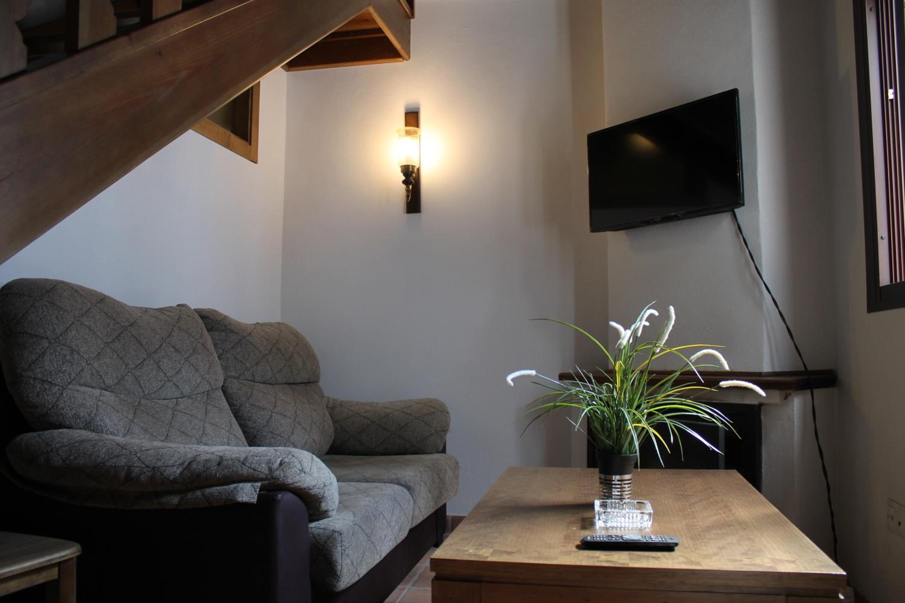Apartamentos Real Fábrica Hojalata