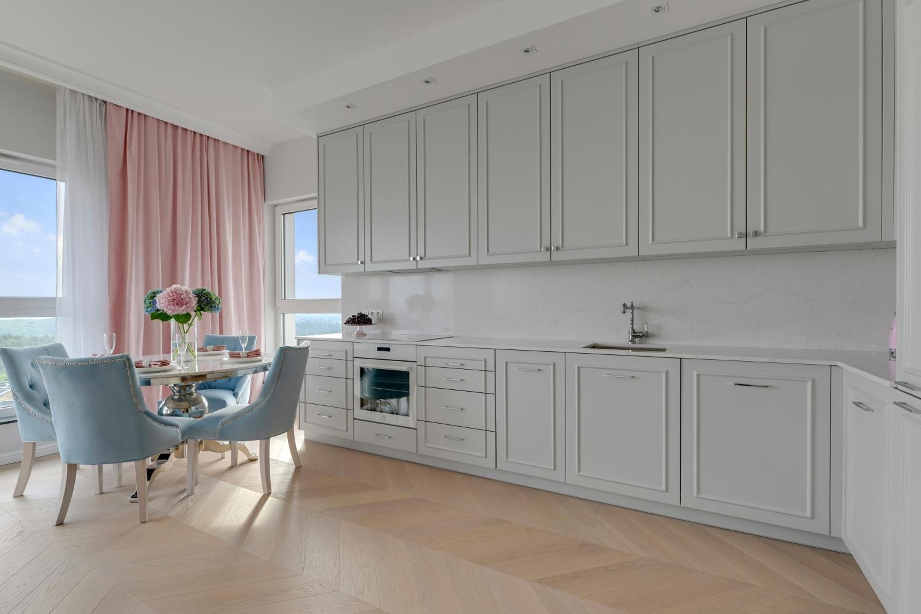 Magellana Glamour & Green Hill View by Downtown Apartments