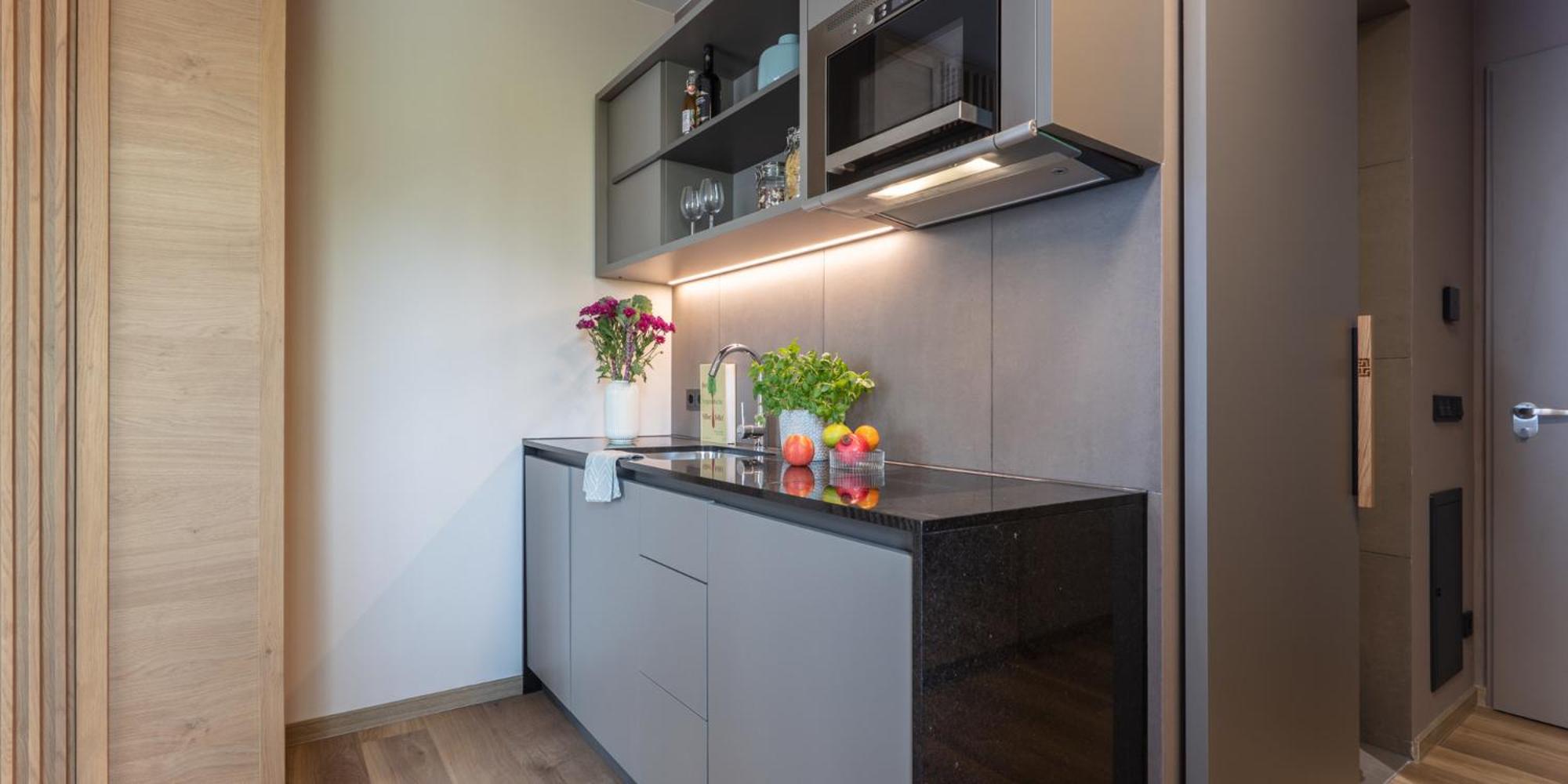 Homely! Skyview Apartment Frankfurt Airport, Fair, Rooftop, Gym!