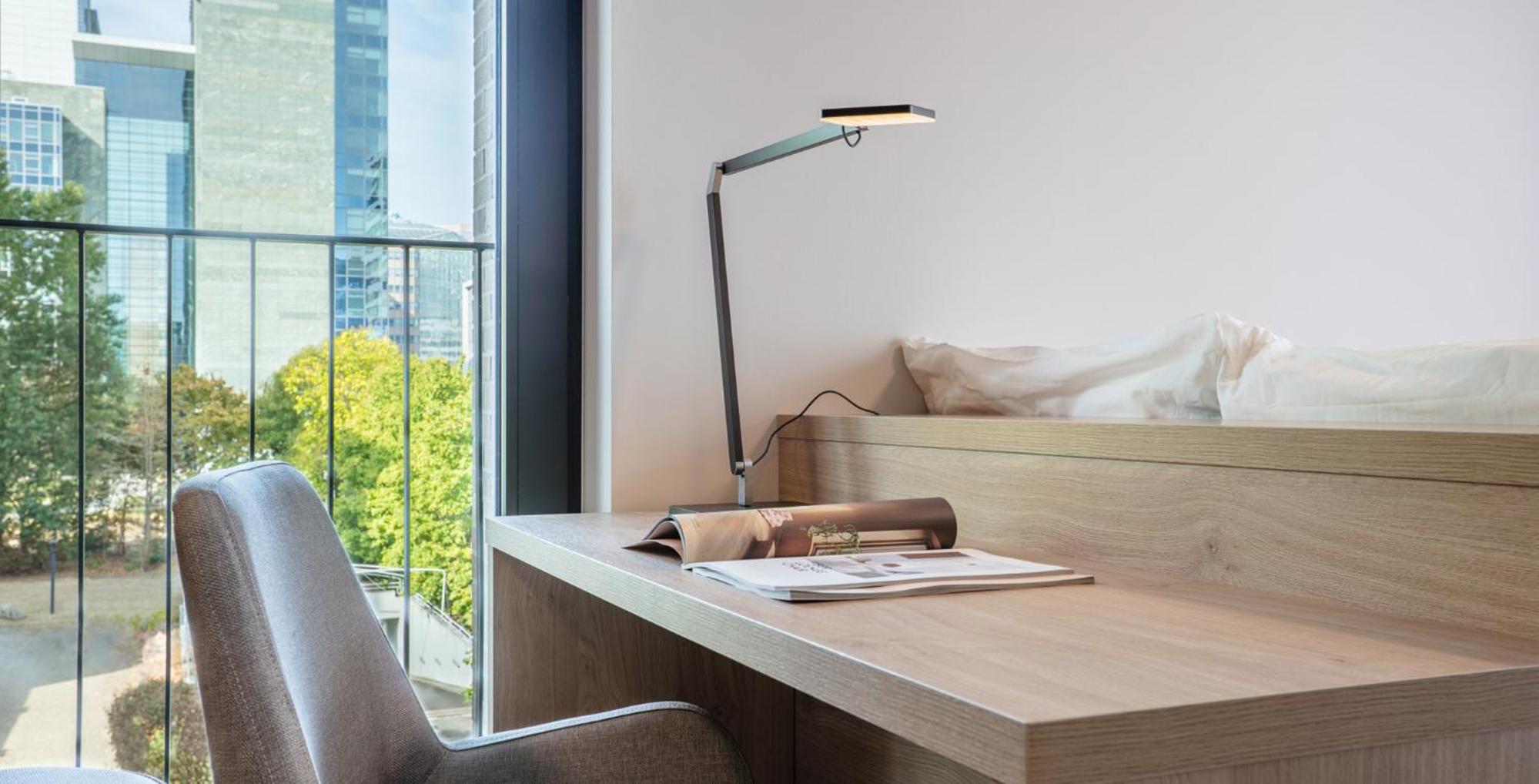 Homely! Skyview Apartment Frankfurt Airport, Fair, Rooftop, Gym!