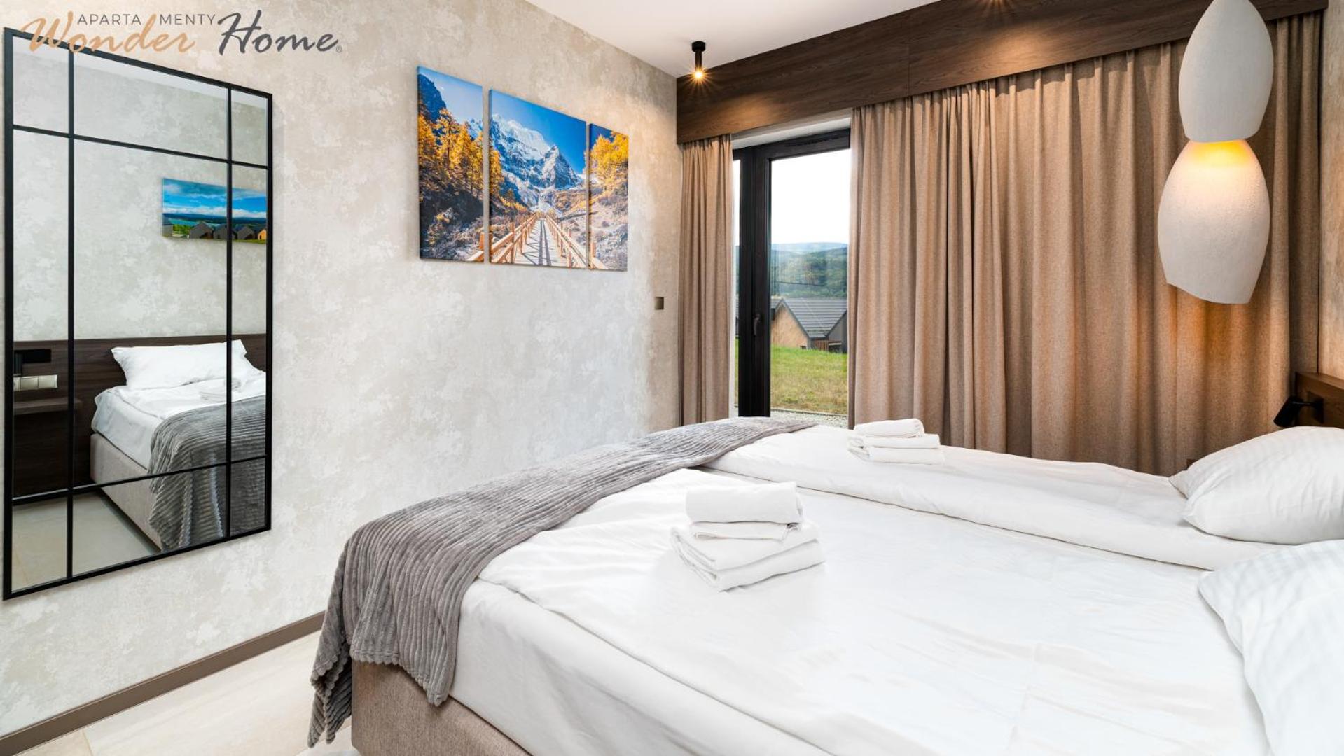 Wonder Hill - bajkowy widok na góry i zalew, strefa wellness na terenie kompleksu