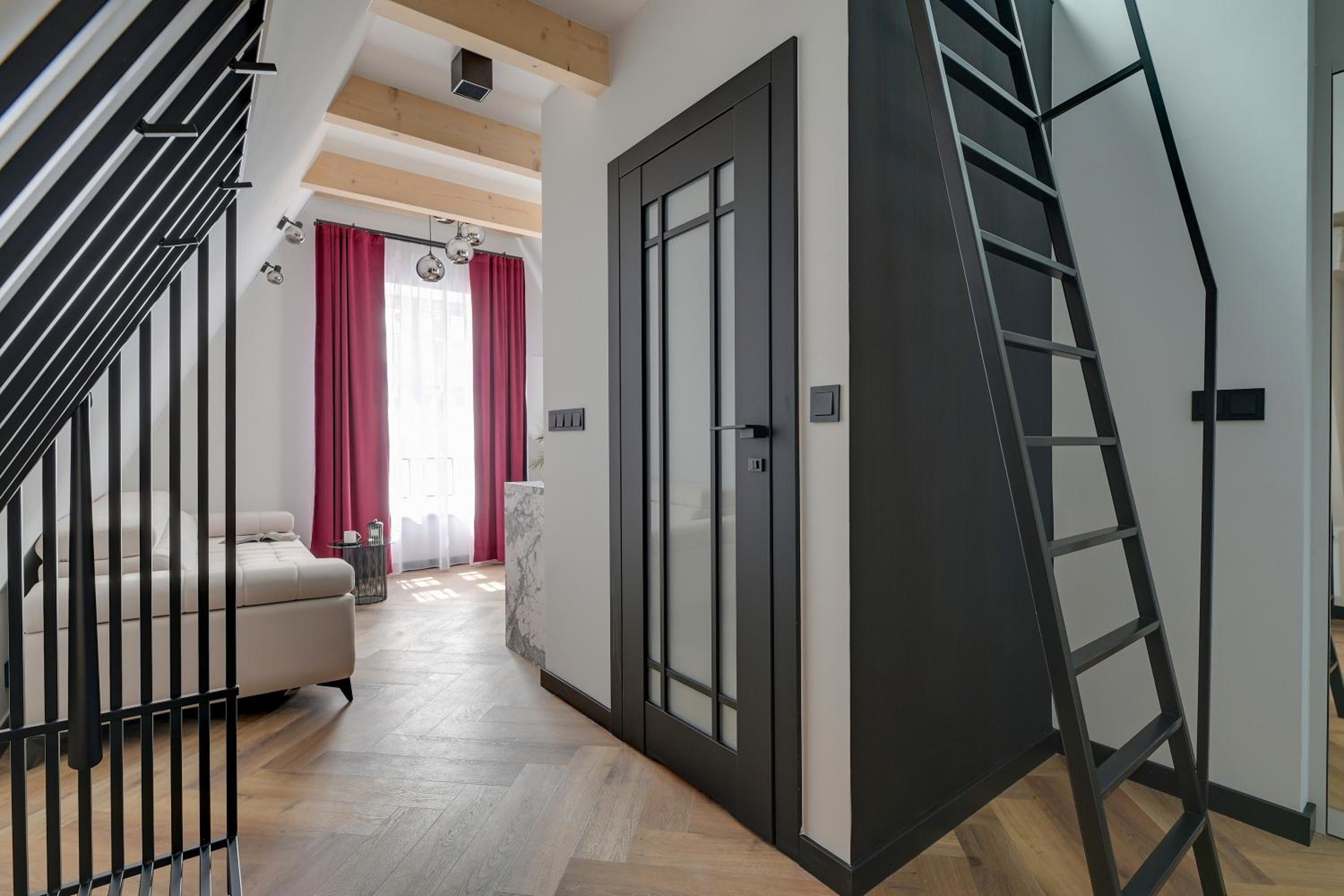 Old Town Chlebnicka Attic by Downtown Apartments