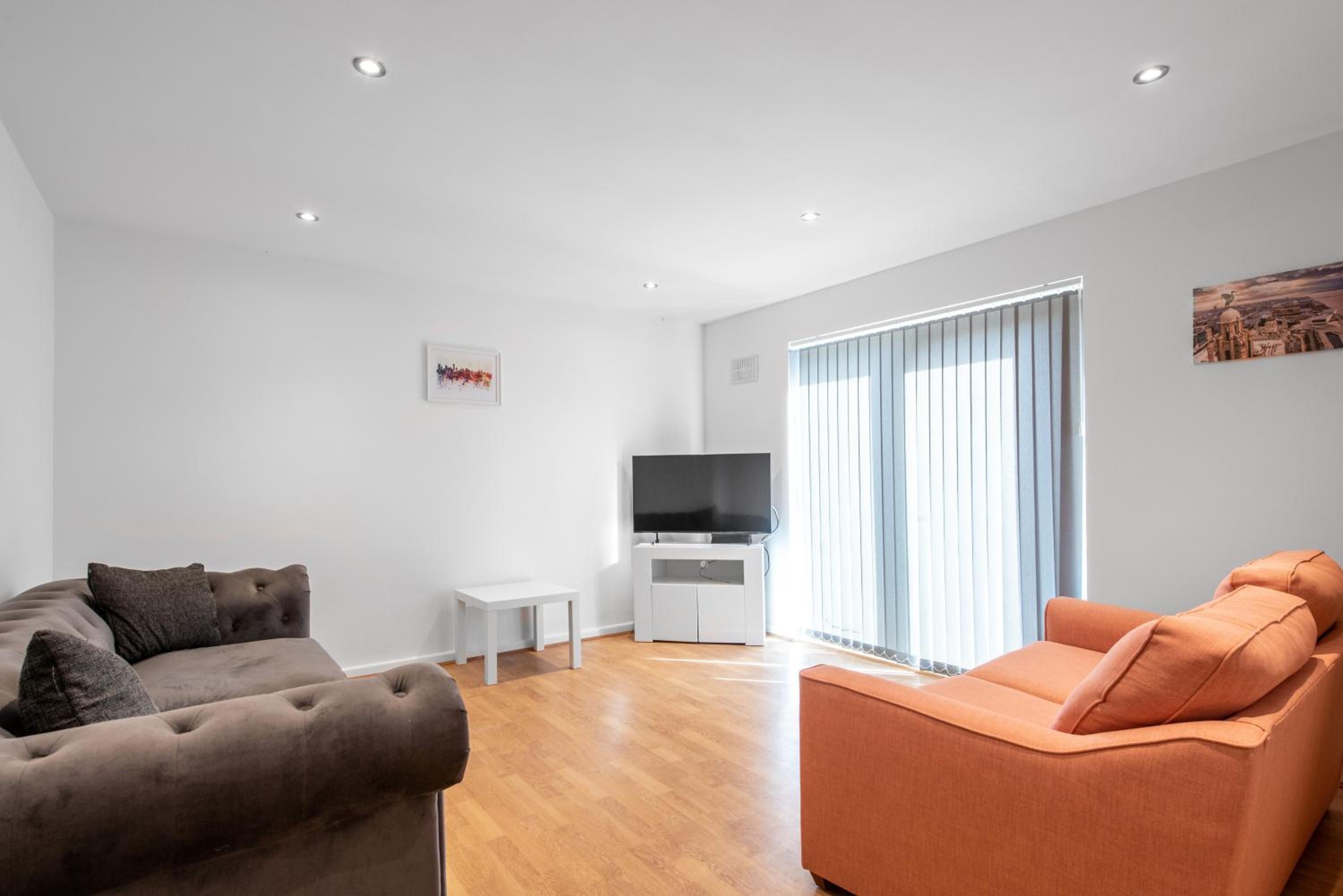 3 Bed Home Near Anfield - Perfect for Football Fans