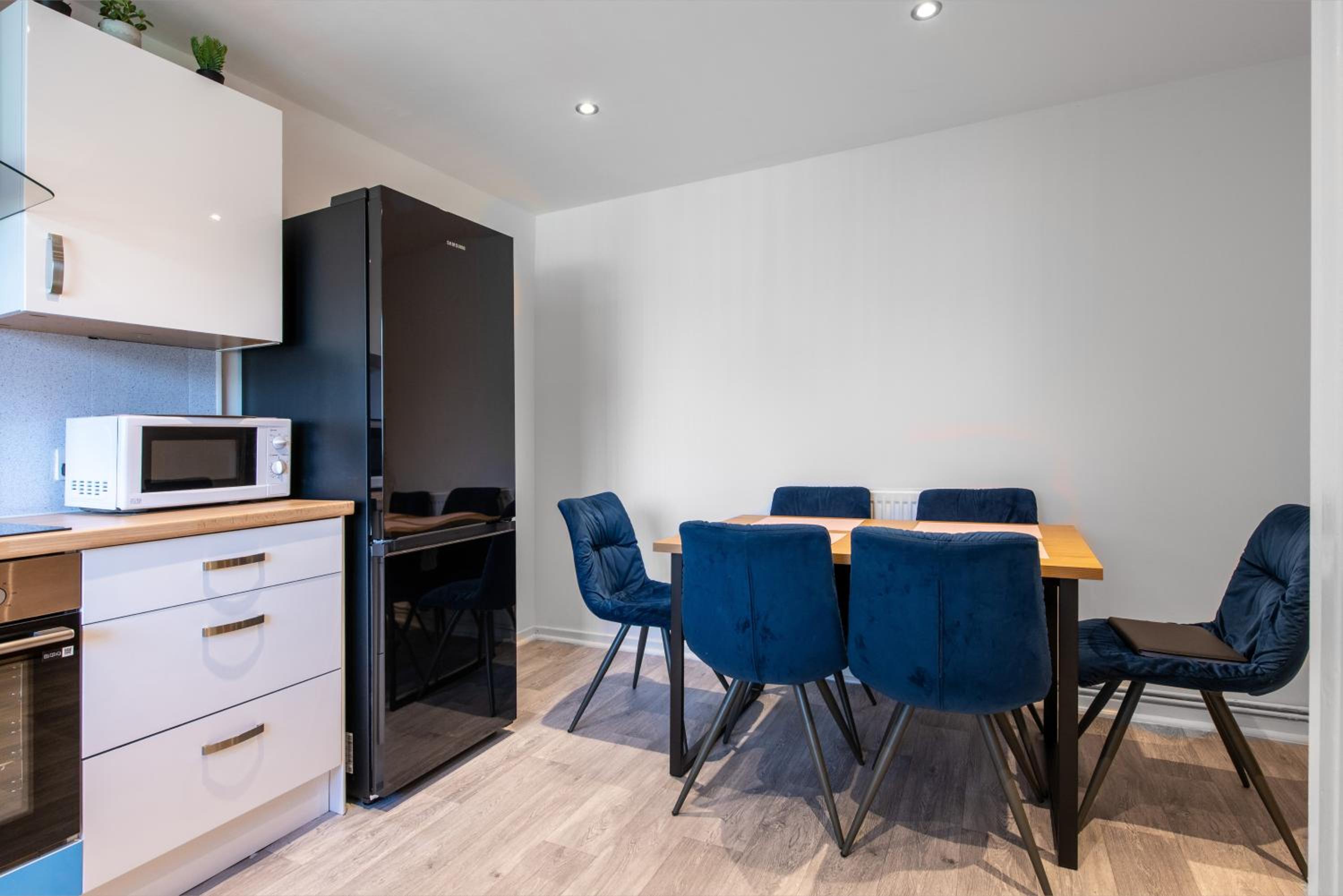 3 Bed Home Near Anfield - Perfect for Football Fans