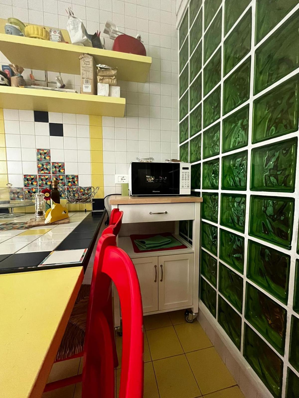 Rome full apt 4 people close to Colosseum Mao house