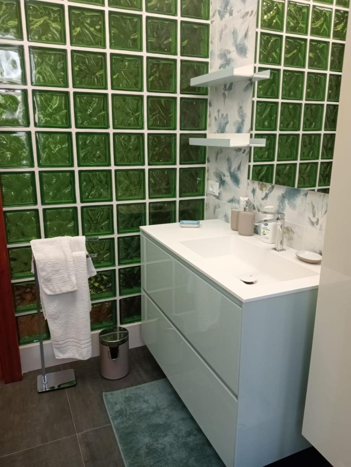 Rome full apt 4 people close to Colosseum Mao house