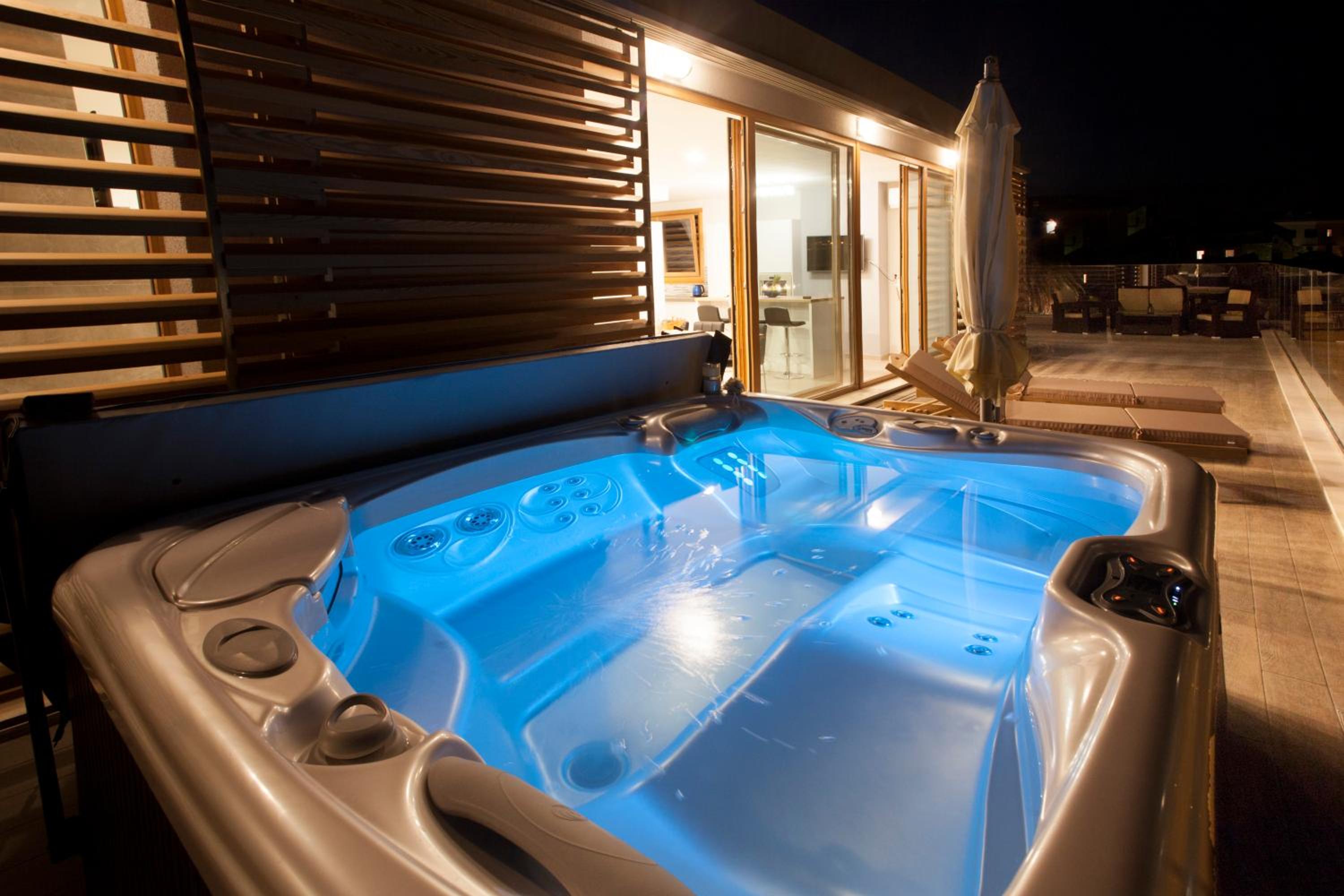 Luxury Penthouse Monriva view 4