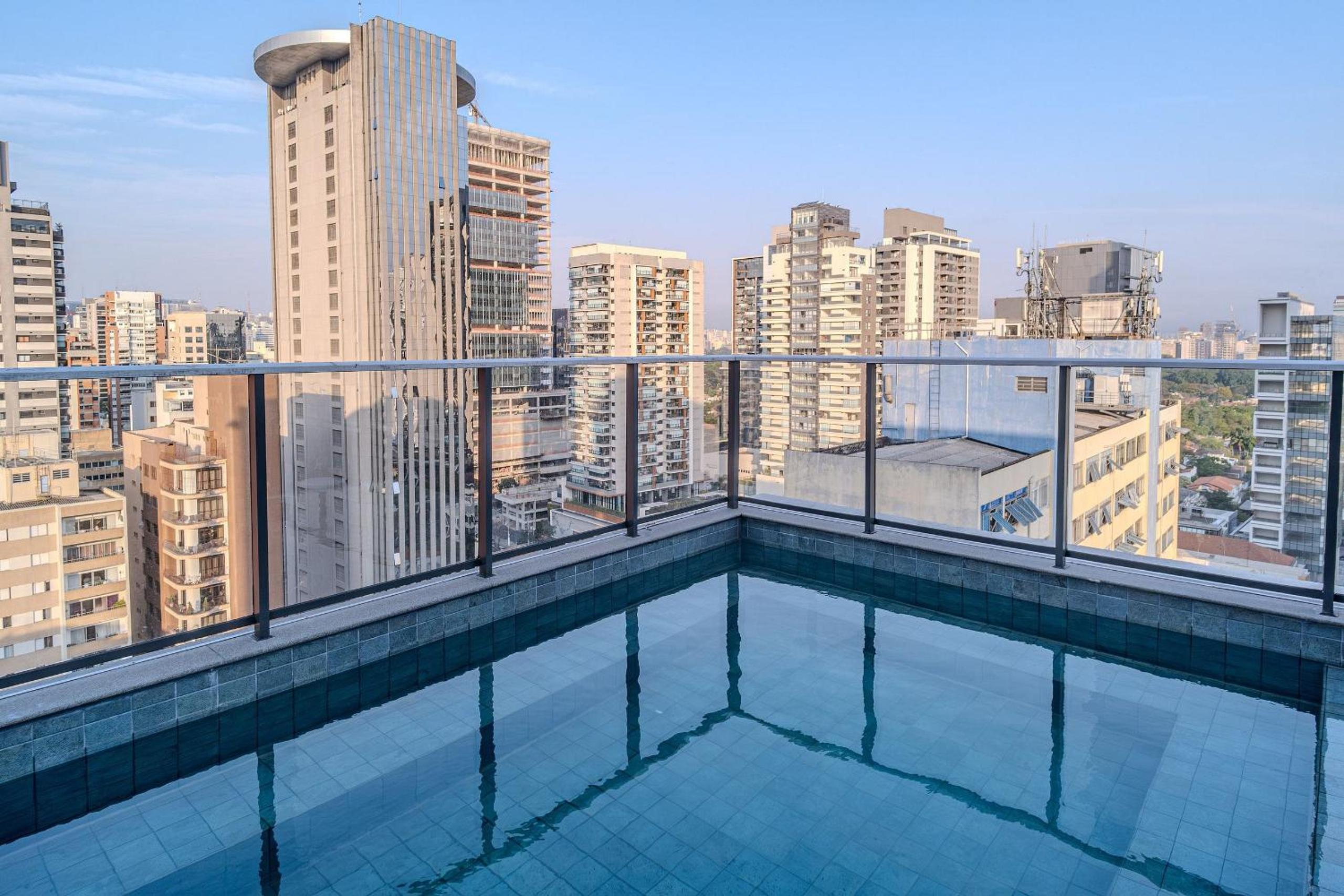 Nex One Pinheiros