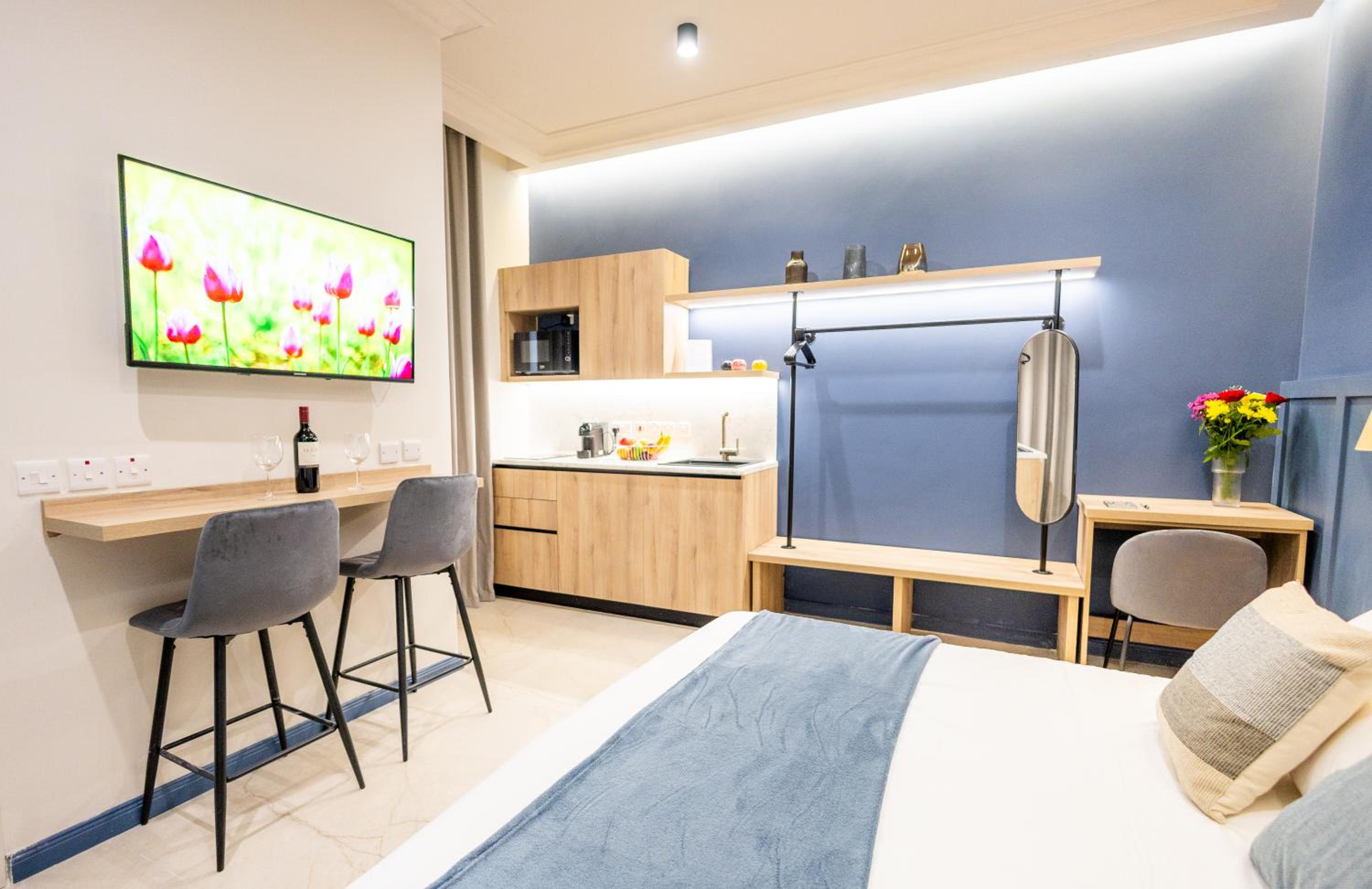 Buena Vista Suites