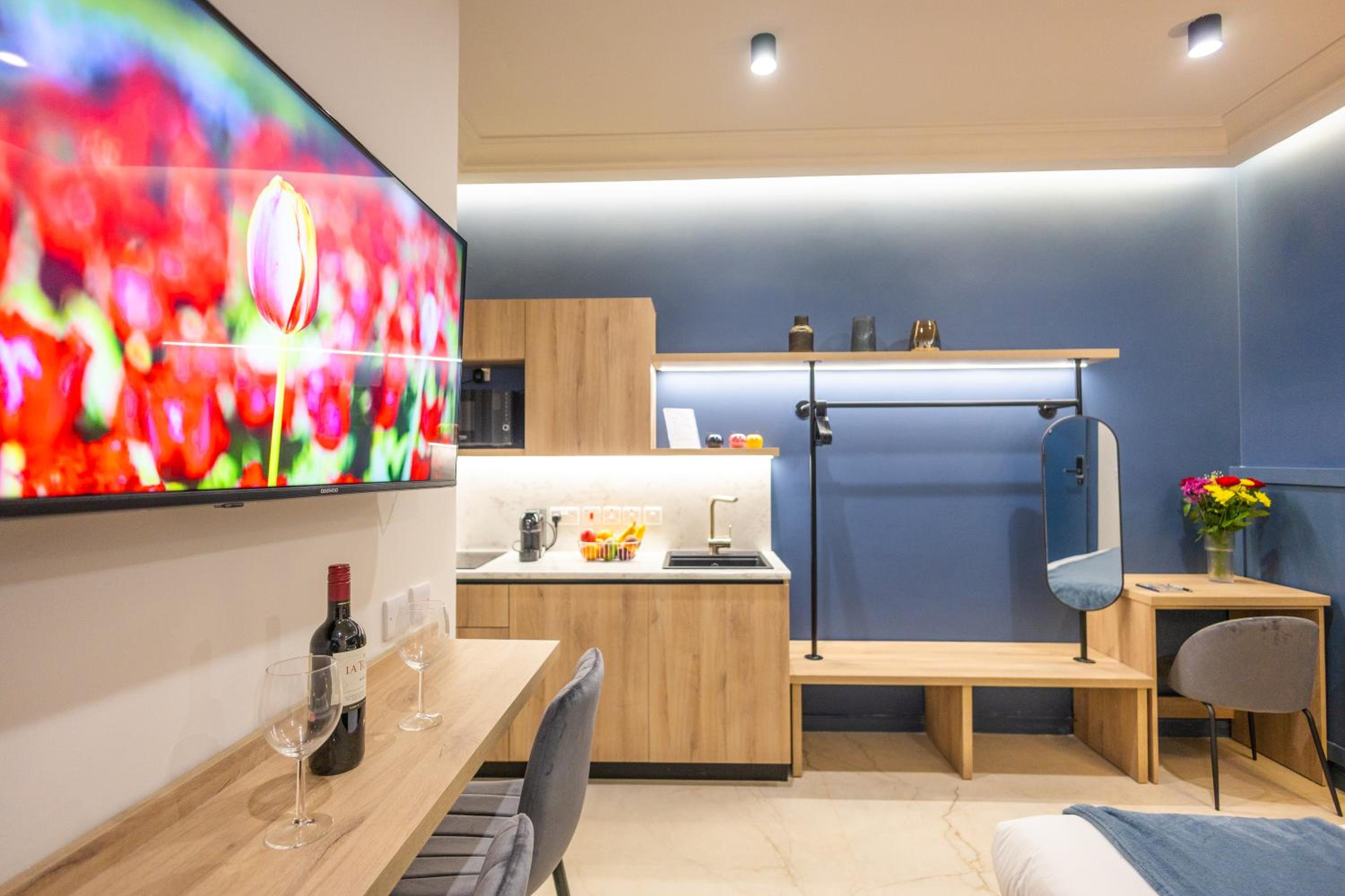 Buena Vista Suites