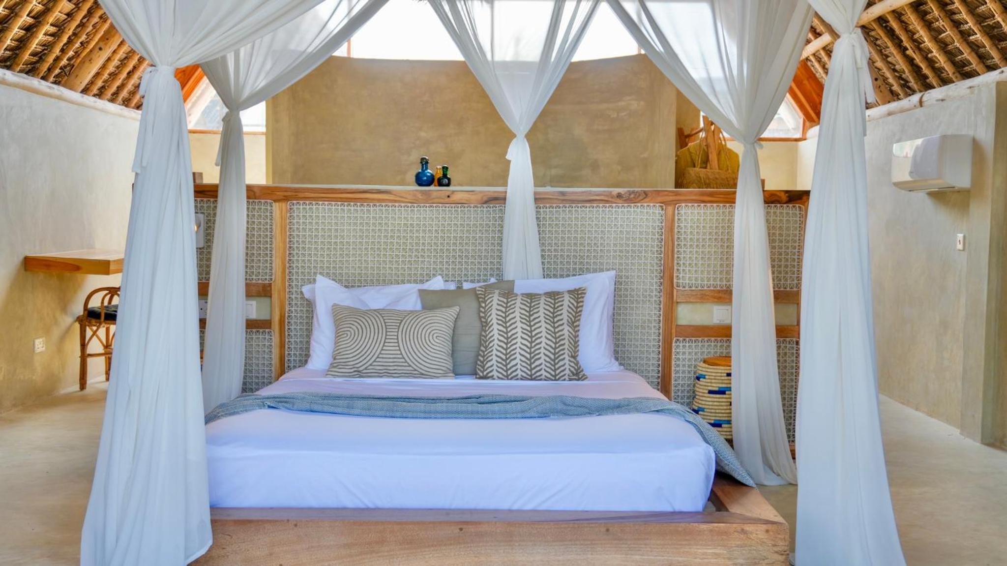 MAKU Oasis Villas and Studios