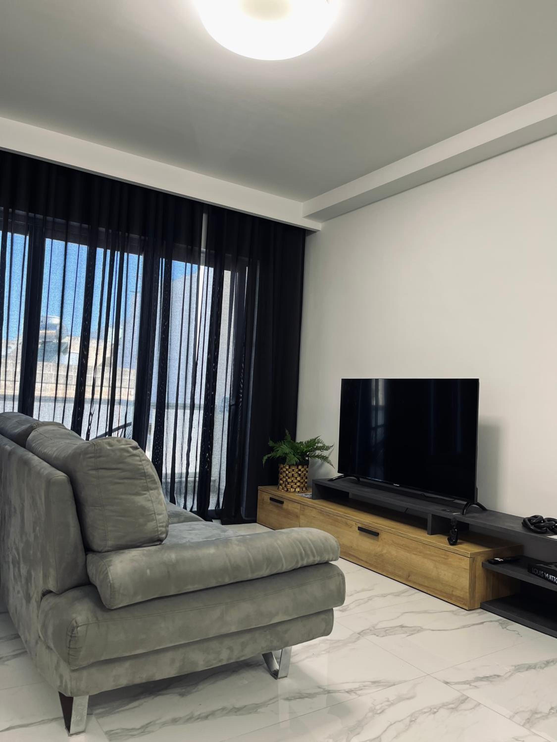 MAPAS - luxury 3 bedroom Apartments