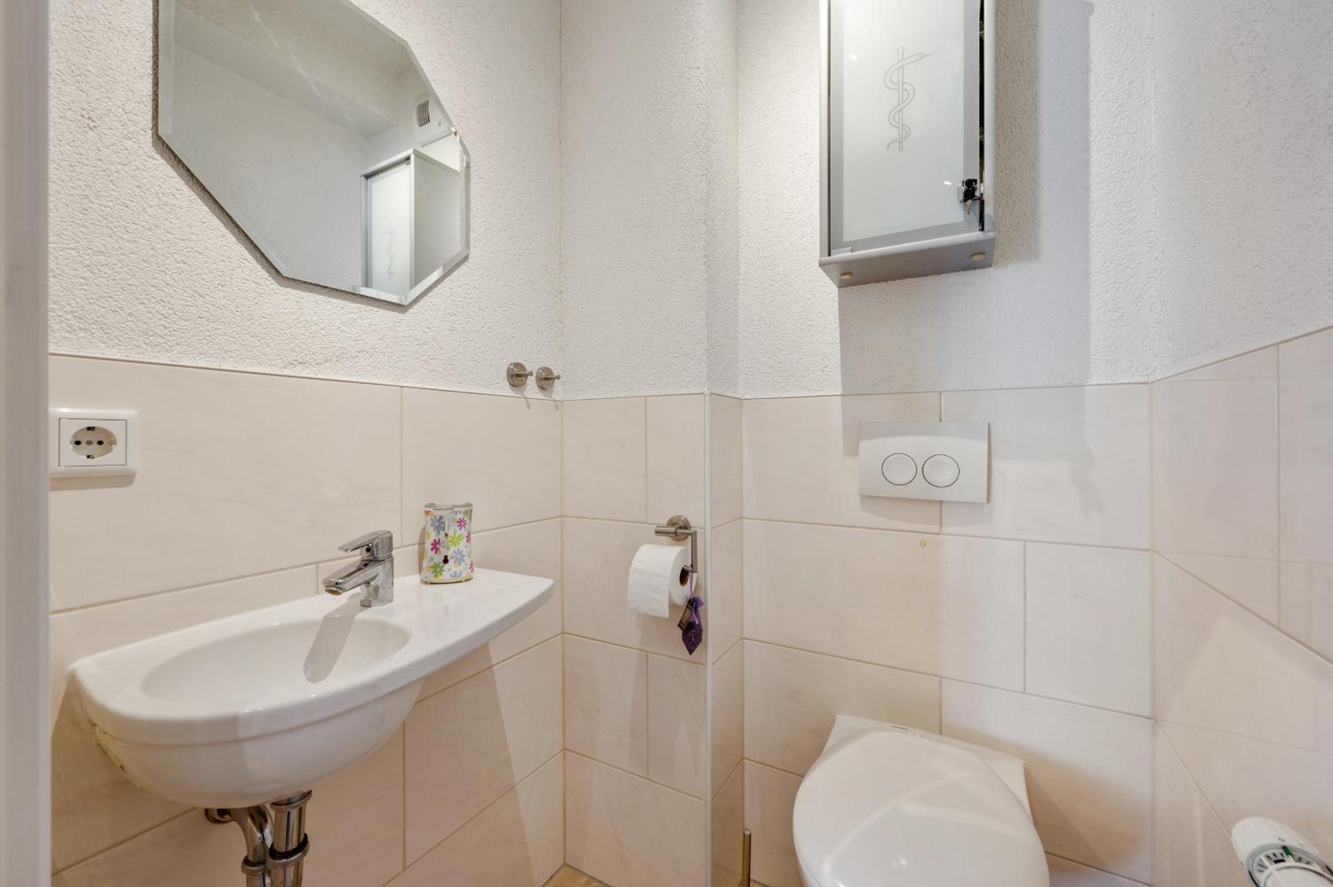 Retreat Living Bensheim - Sauna - Garten - Parkplatz