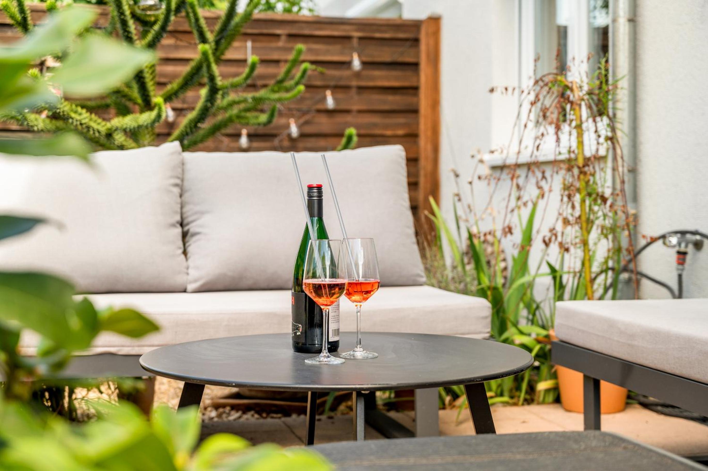 Retreat Living Bensheim - Sauna - Garten - Parkplatz