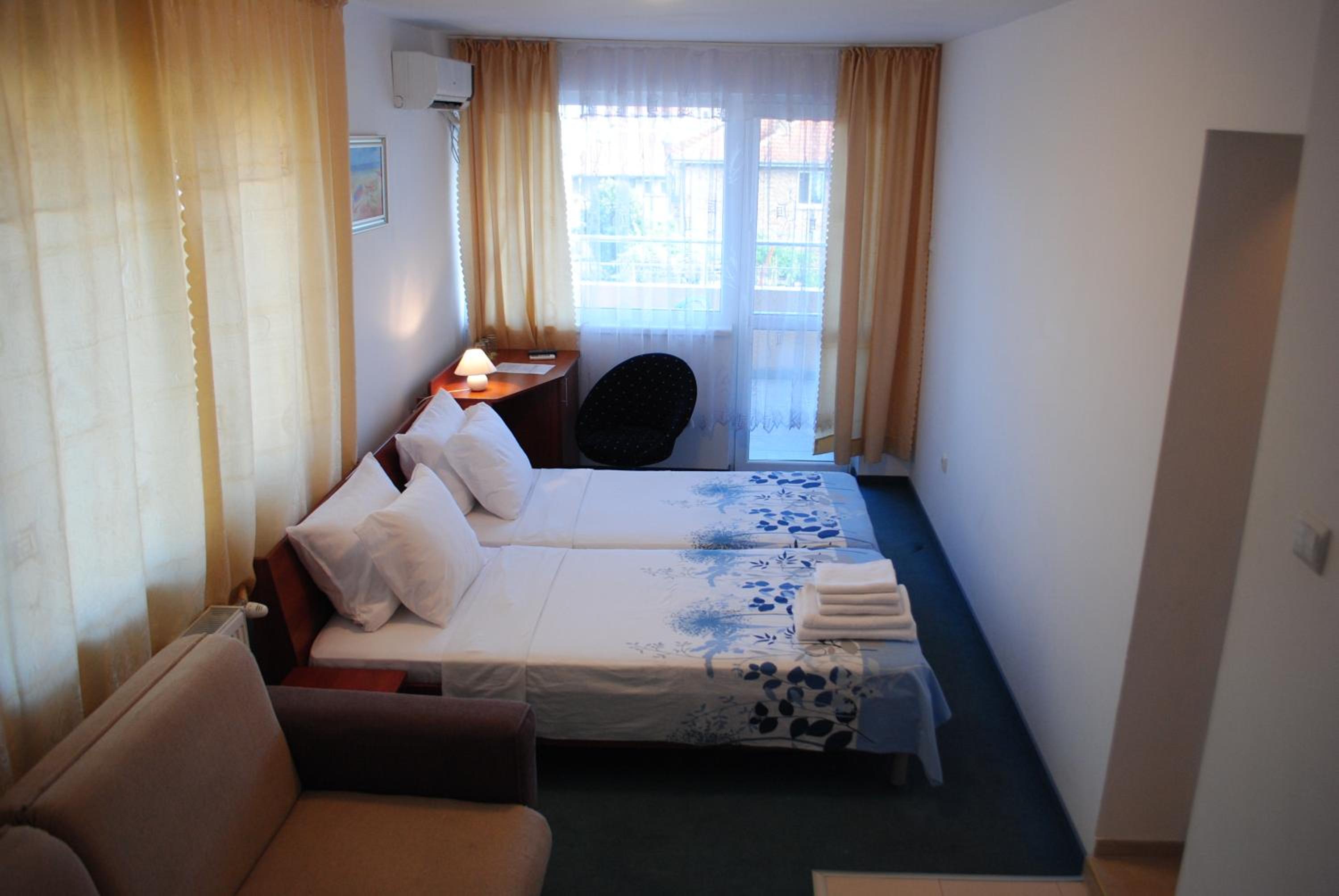 Veda Guest House