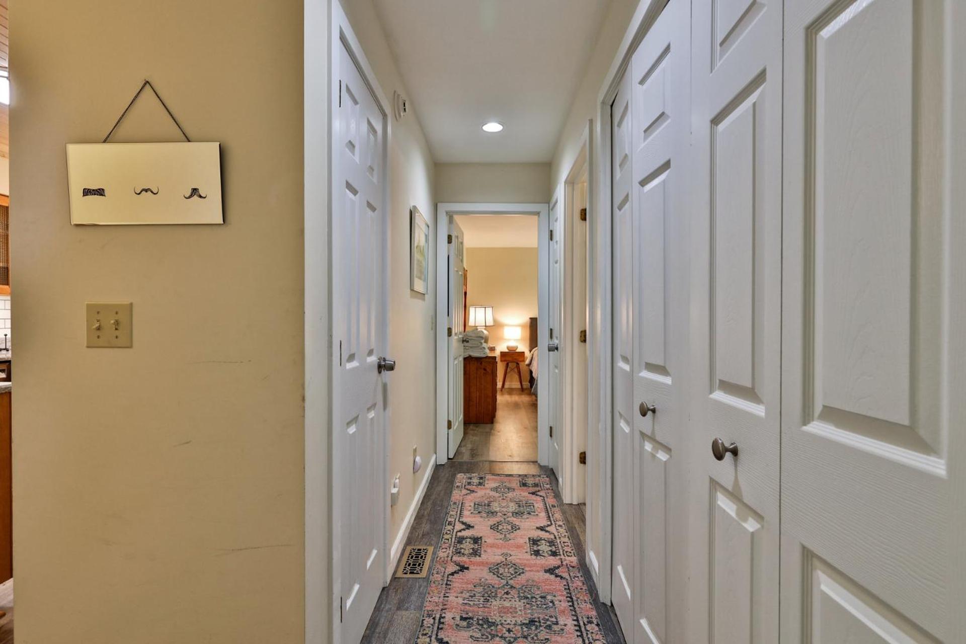 Private Killington Home with Indoor Hot Tub and 2 Living Rooms