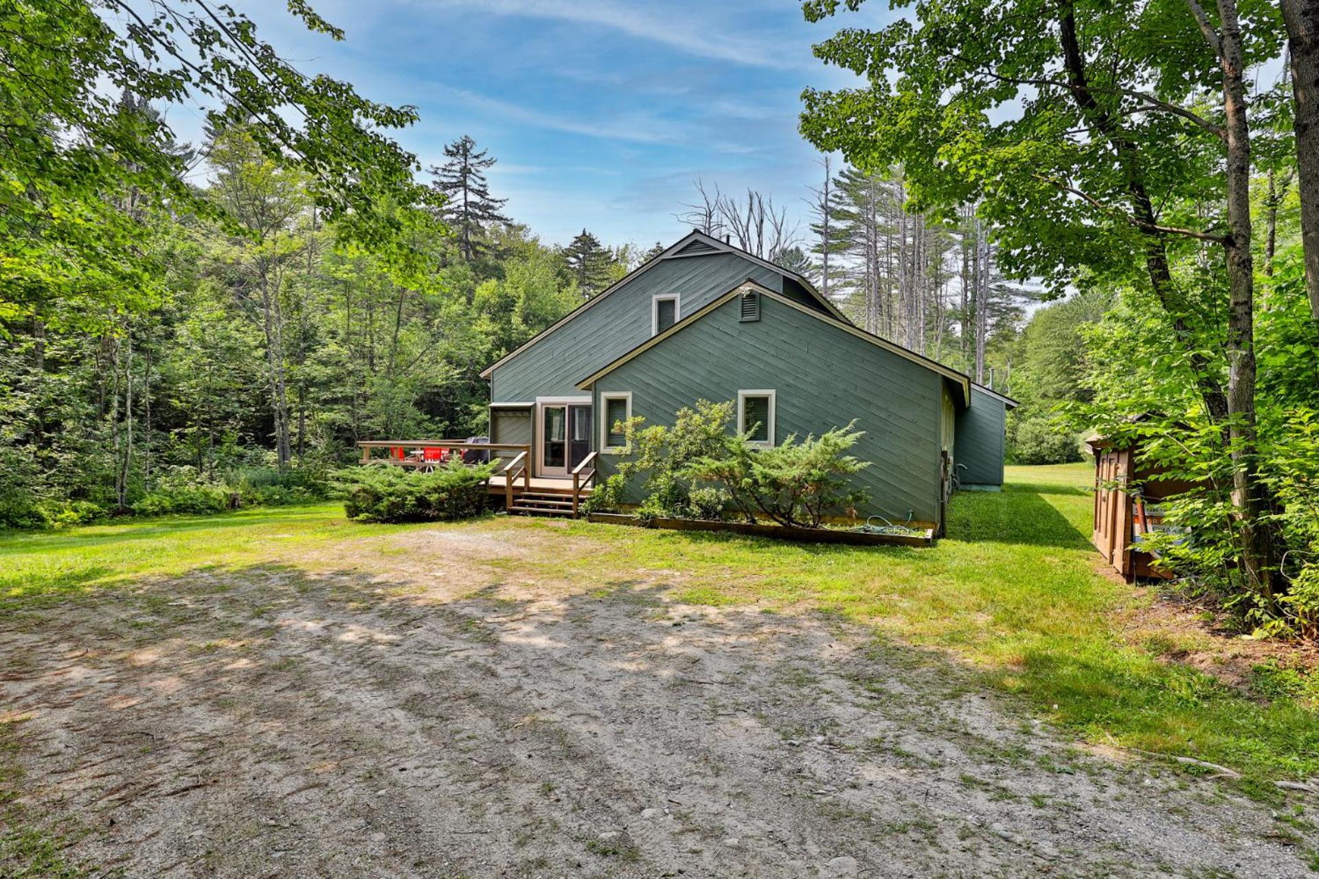 Private Killington Home with Indoor Hot Tub and 2 Living Rooms