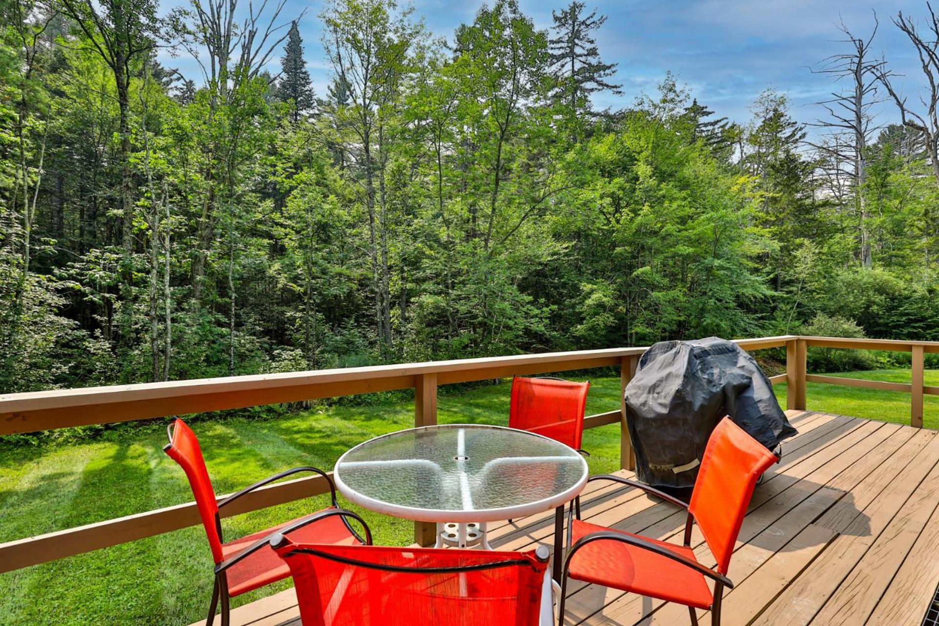 Private Killington Home with Indoor Hot Tub and 2 Living Rooms