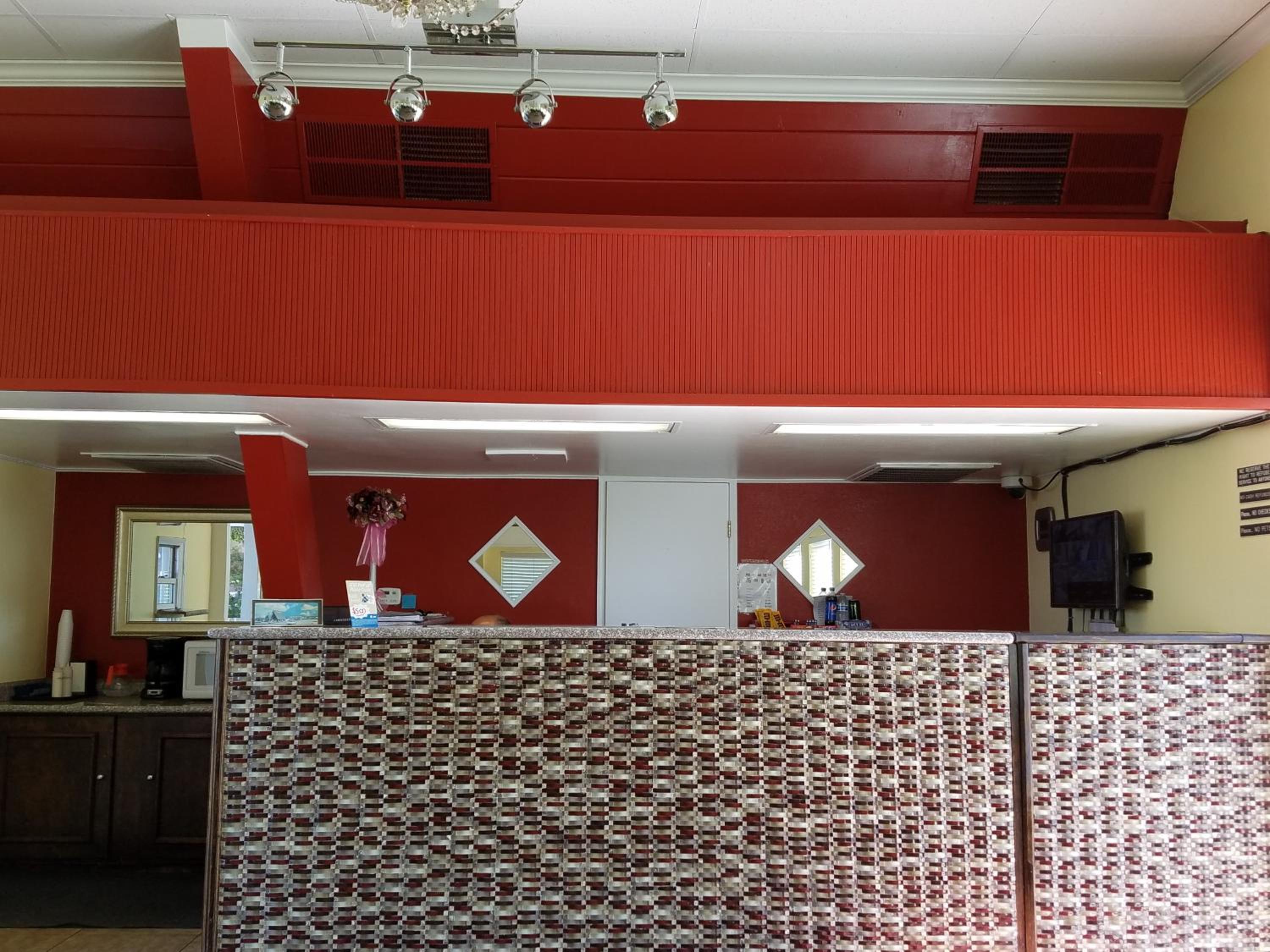 Economy Inn Fresno Yosemite '''NEWLY REMODELED'''
