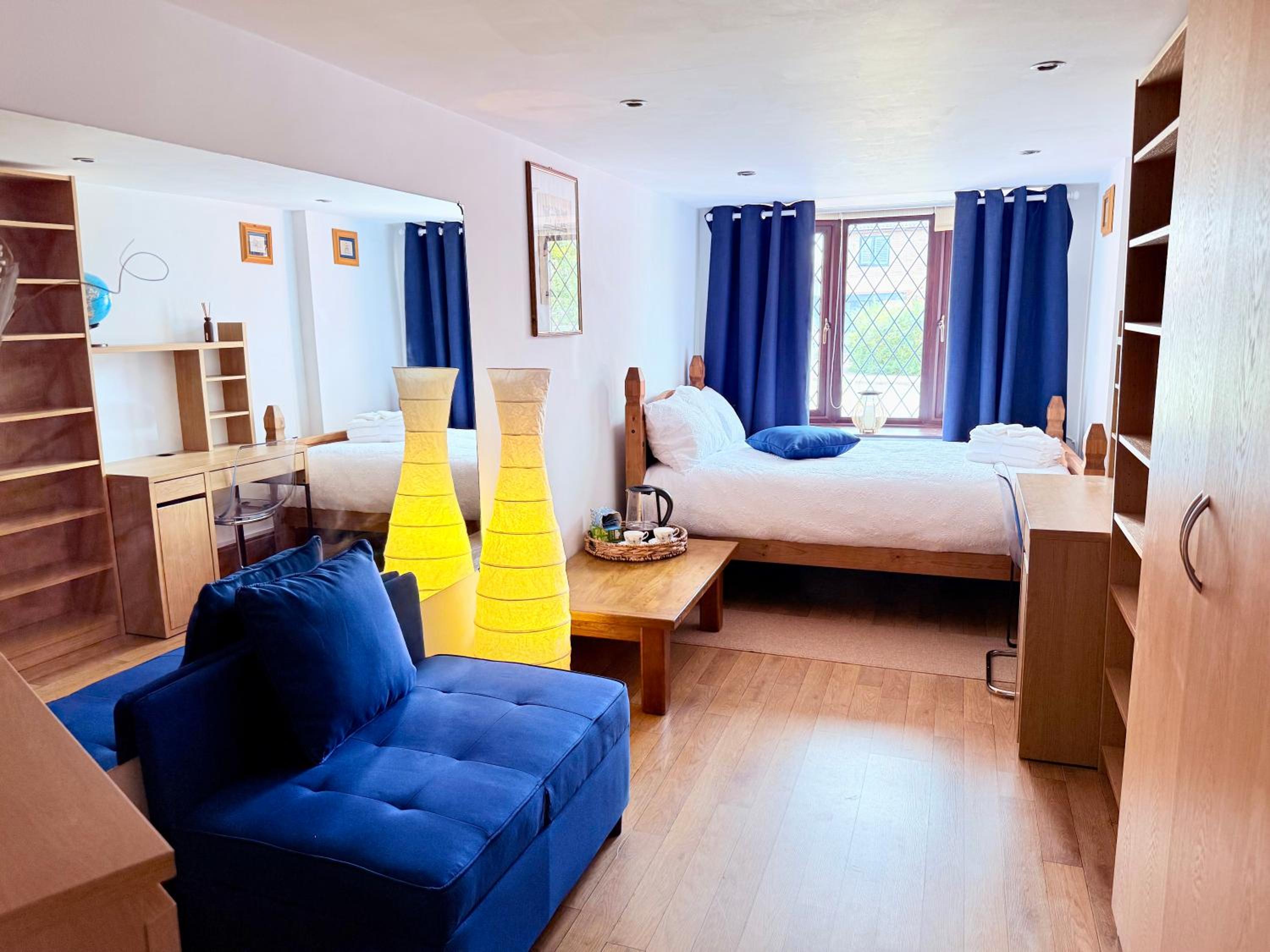 DAINTY HOME STAY - 6 BDR Contractors, Family & Group