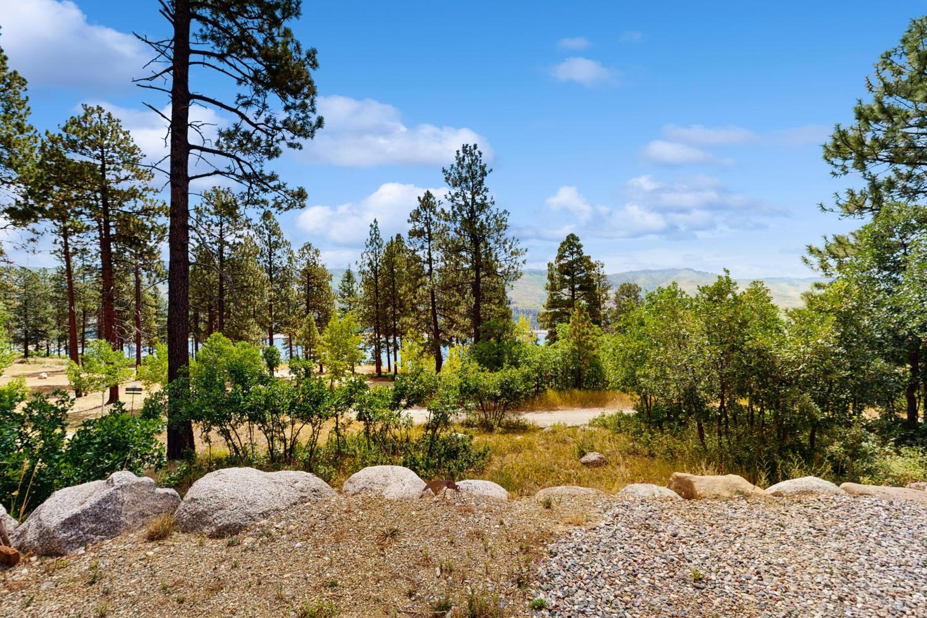 Romantic Mountain Retreat Near Vallecito Lake!