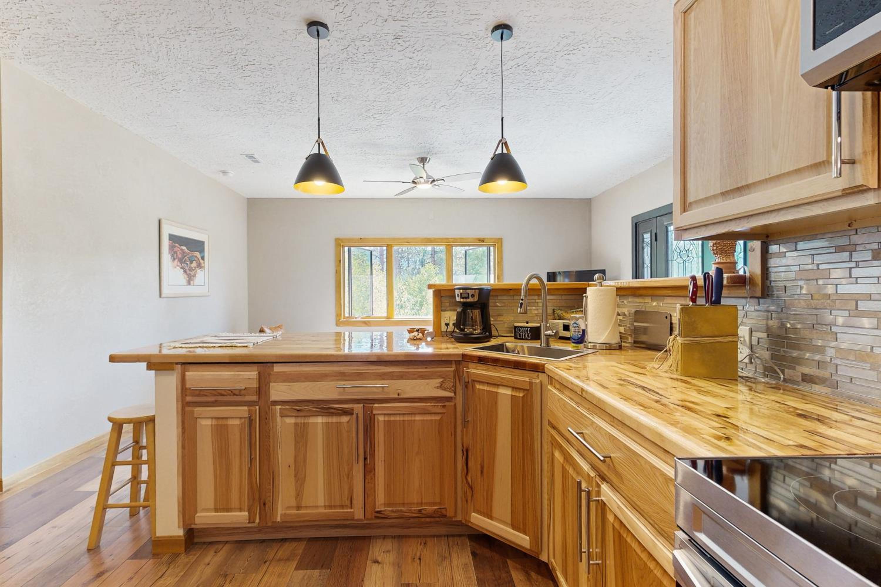 Romantic Mountain Retreat Near Vallecito Lake!