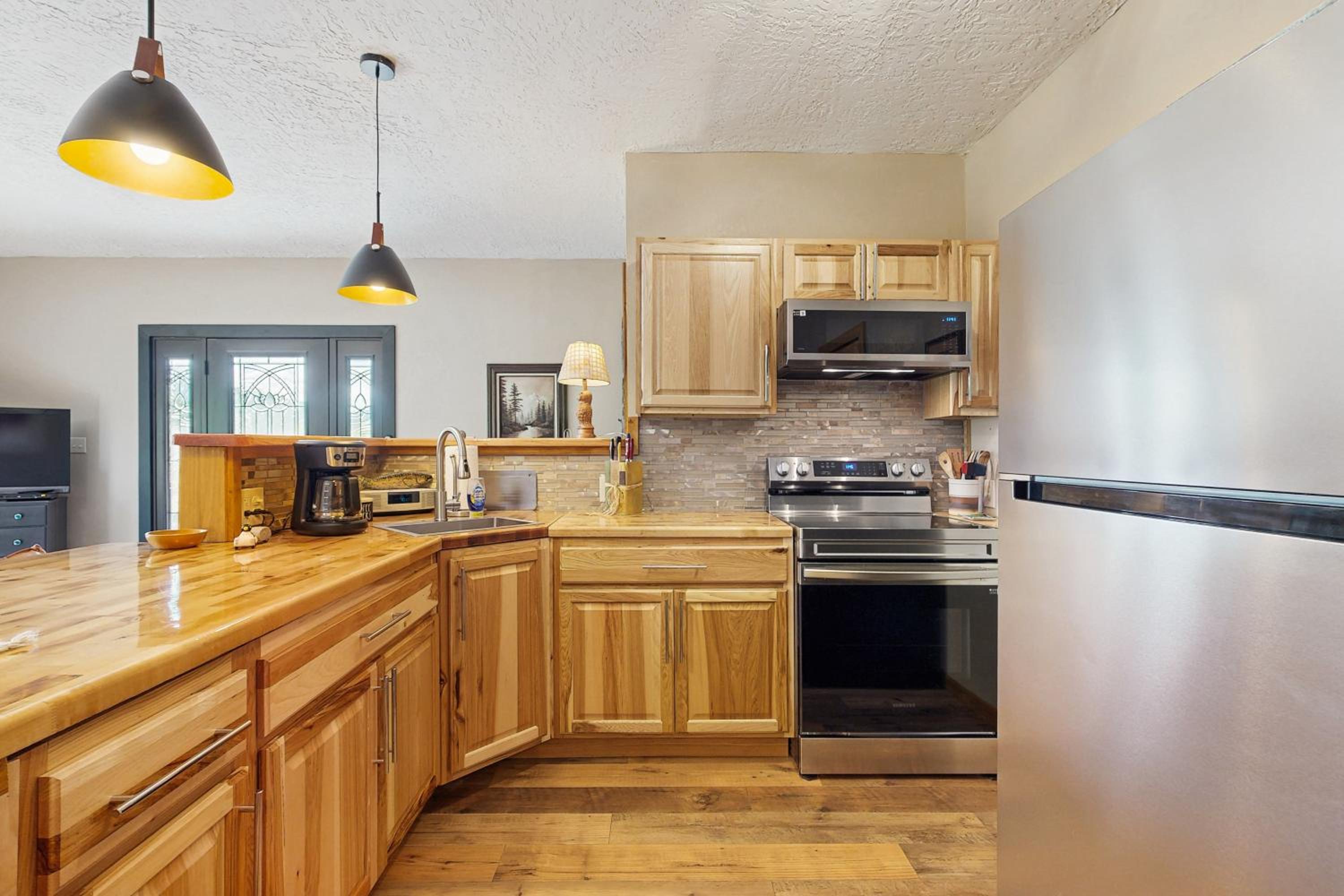 Romantic Mountain Retreat Near Vallecito Lake!