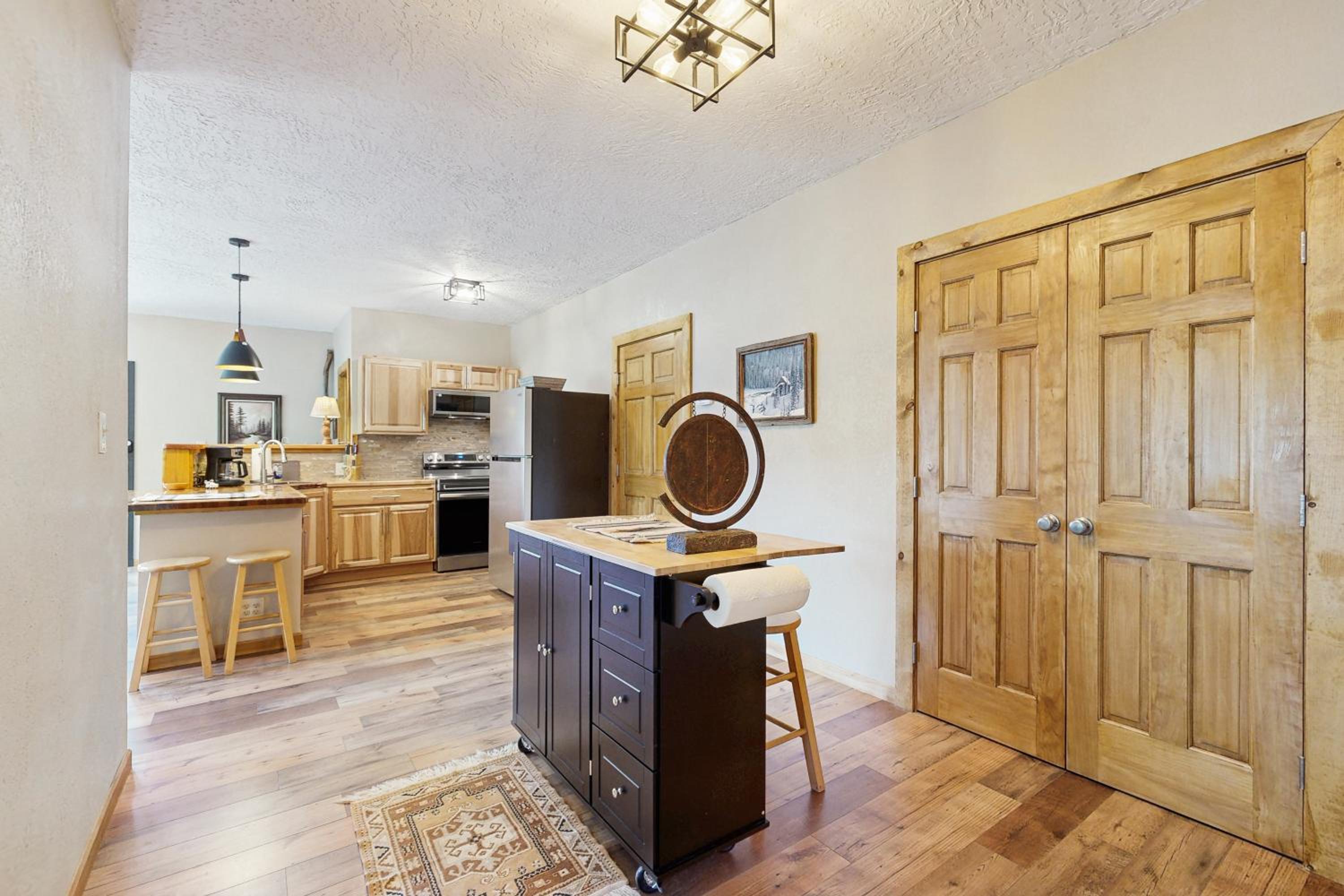 Romantic Mountain Retreat Near Vallecito Lake!