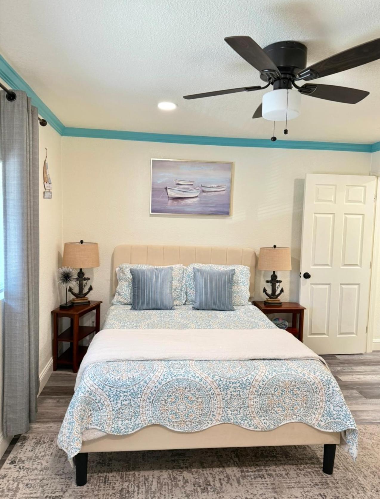 Beach Lodge