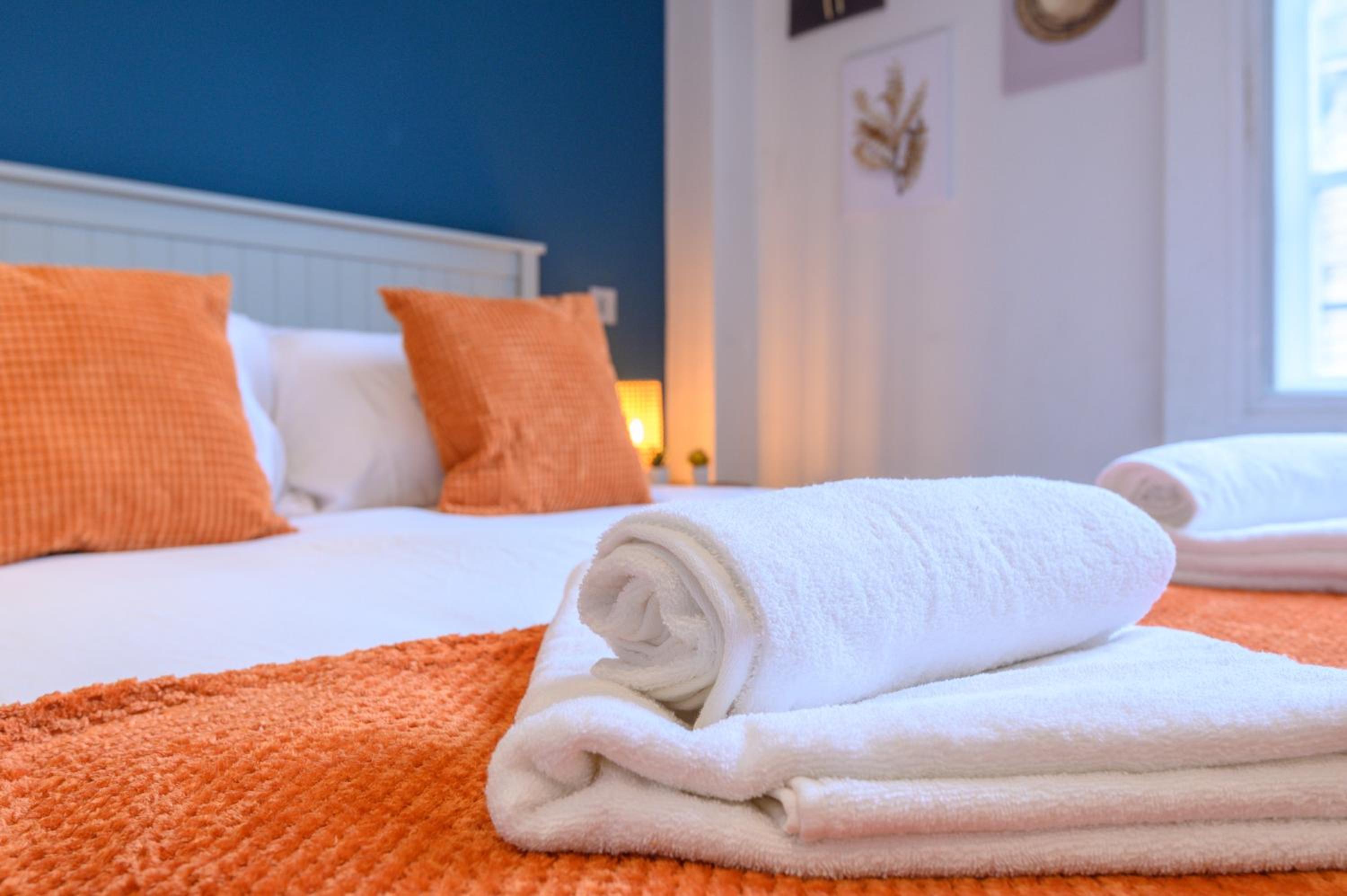 Central Business Class Apartment - Luxury Living