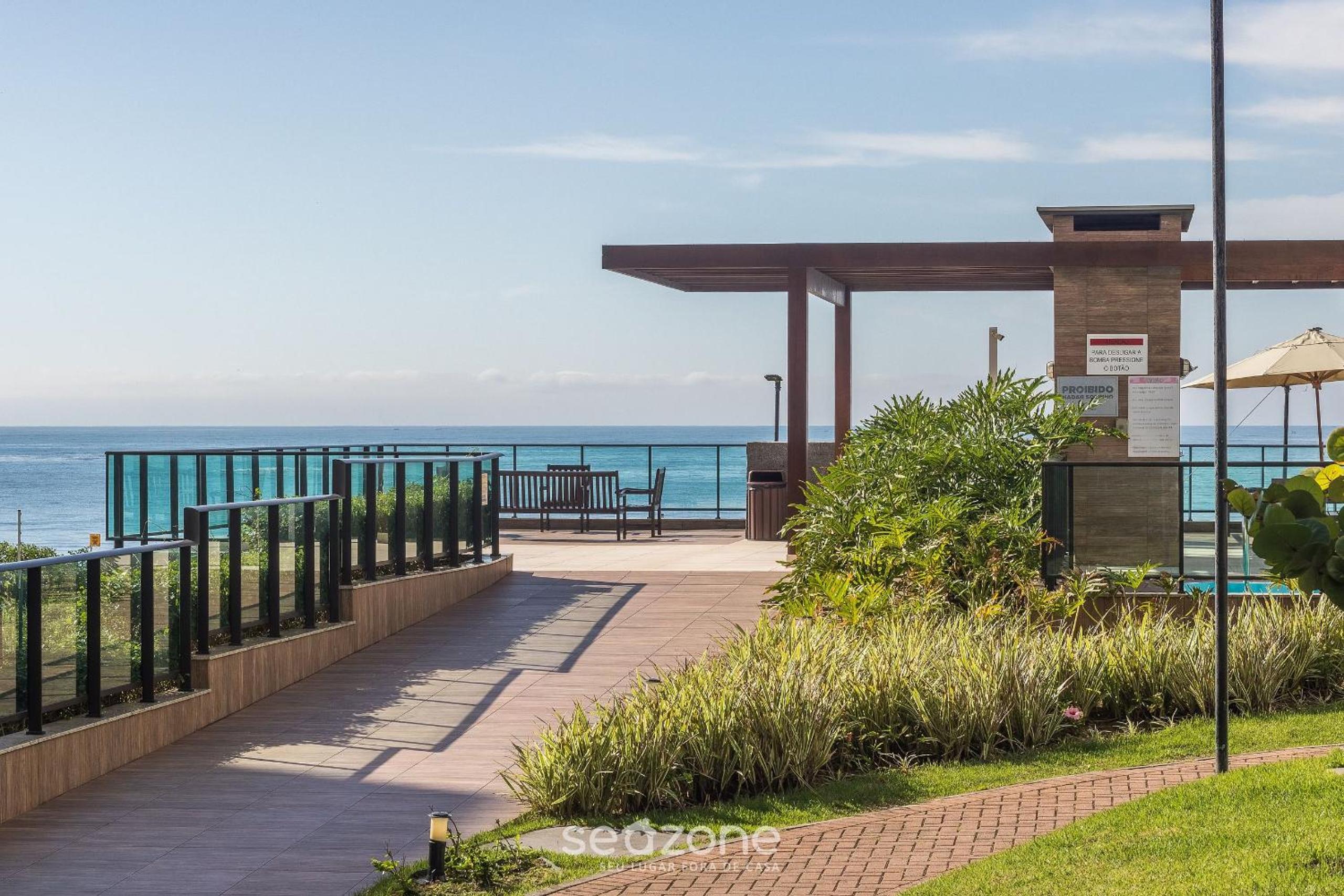 VAC - Beachfront Condo in Itajubá Beach