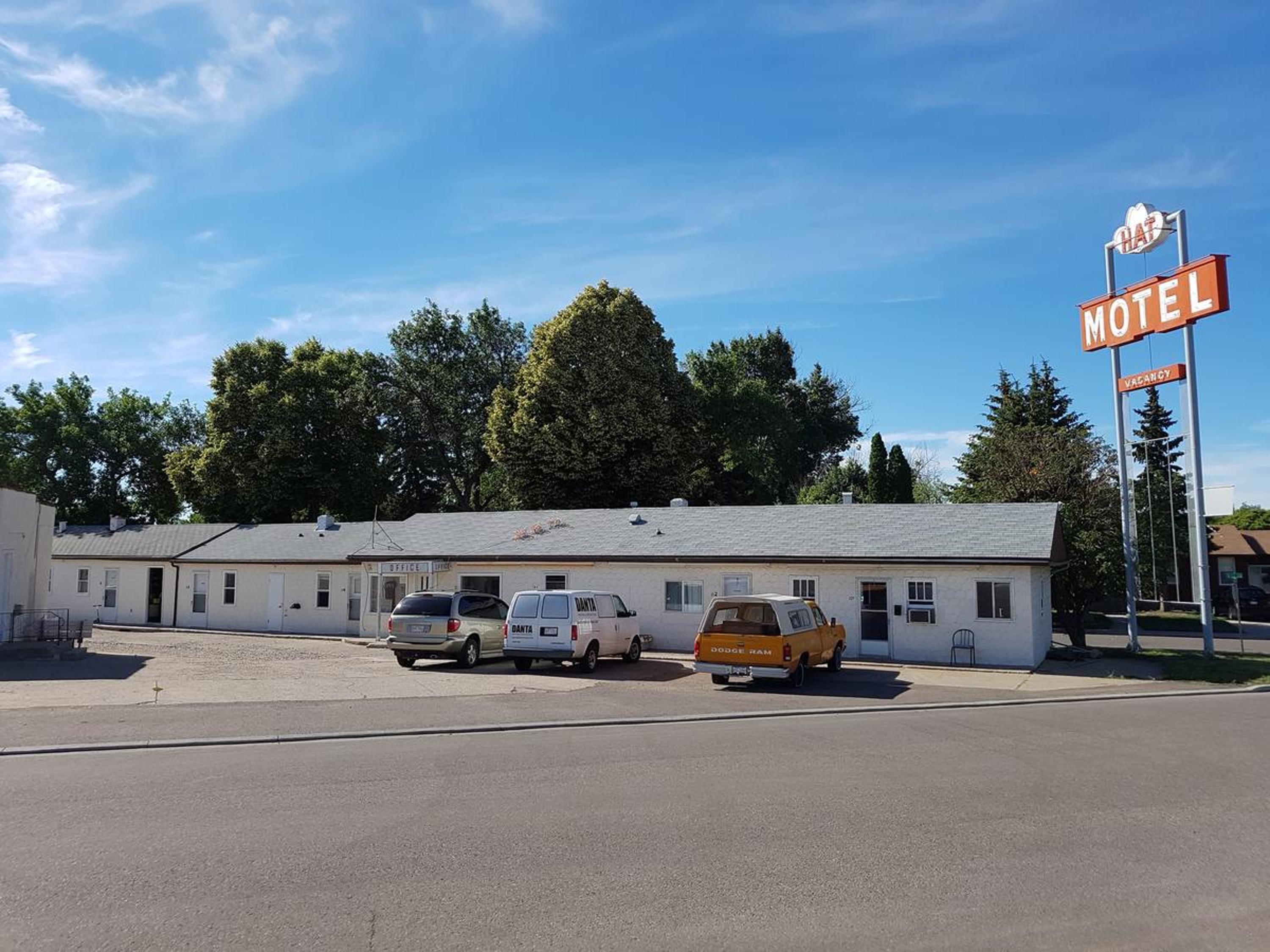 Hat Motel