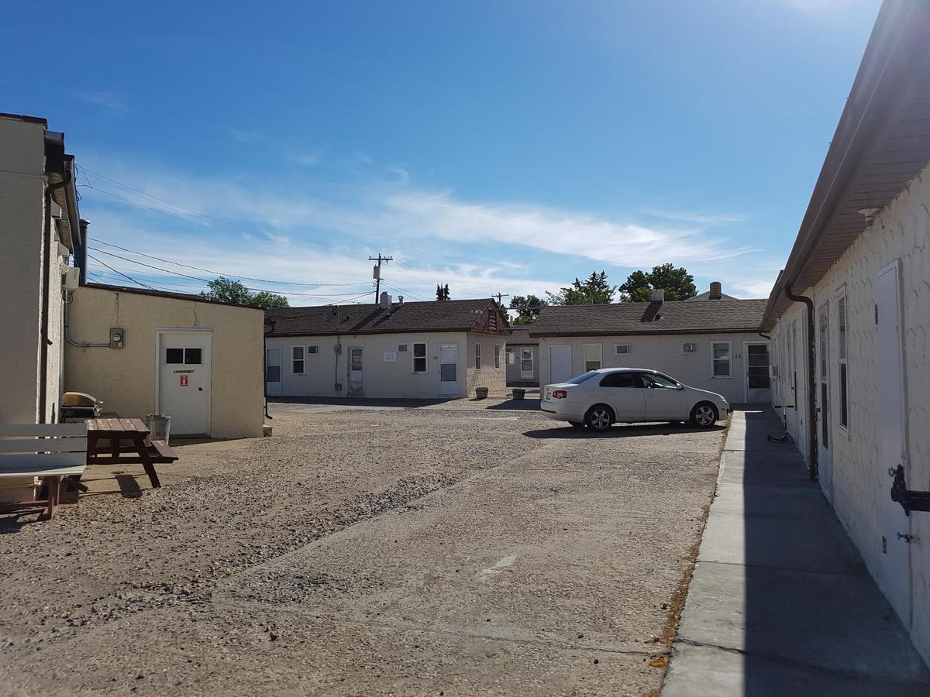 Hat Motel