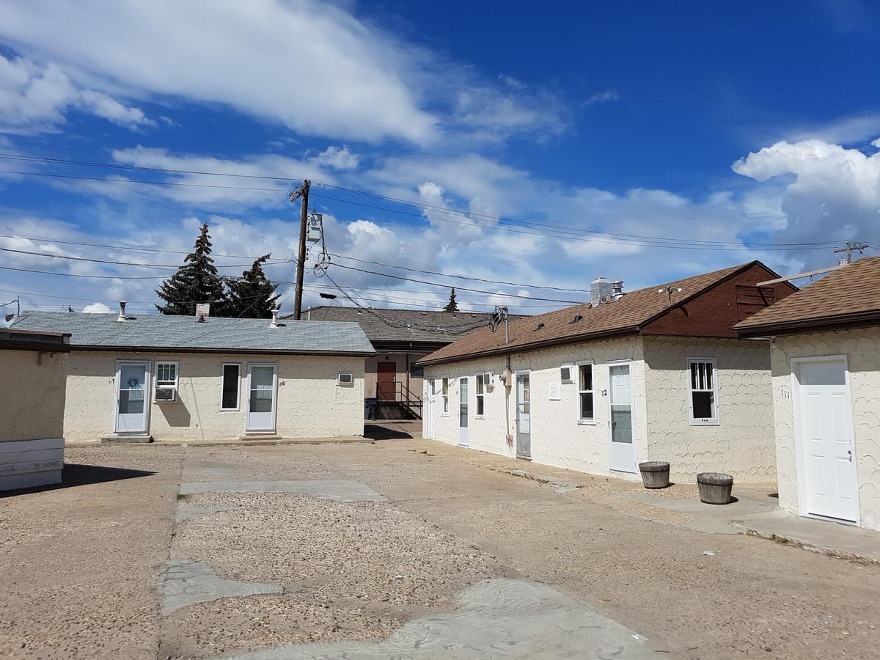 Hat Motel