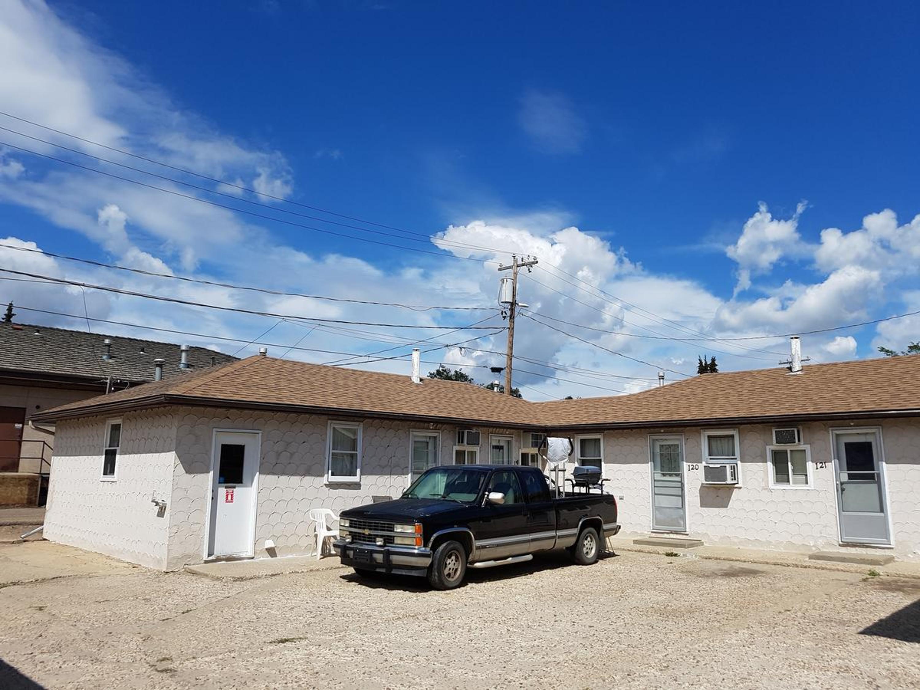 Hat Motel