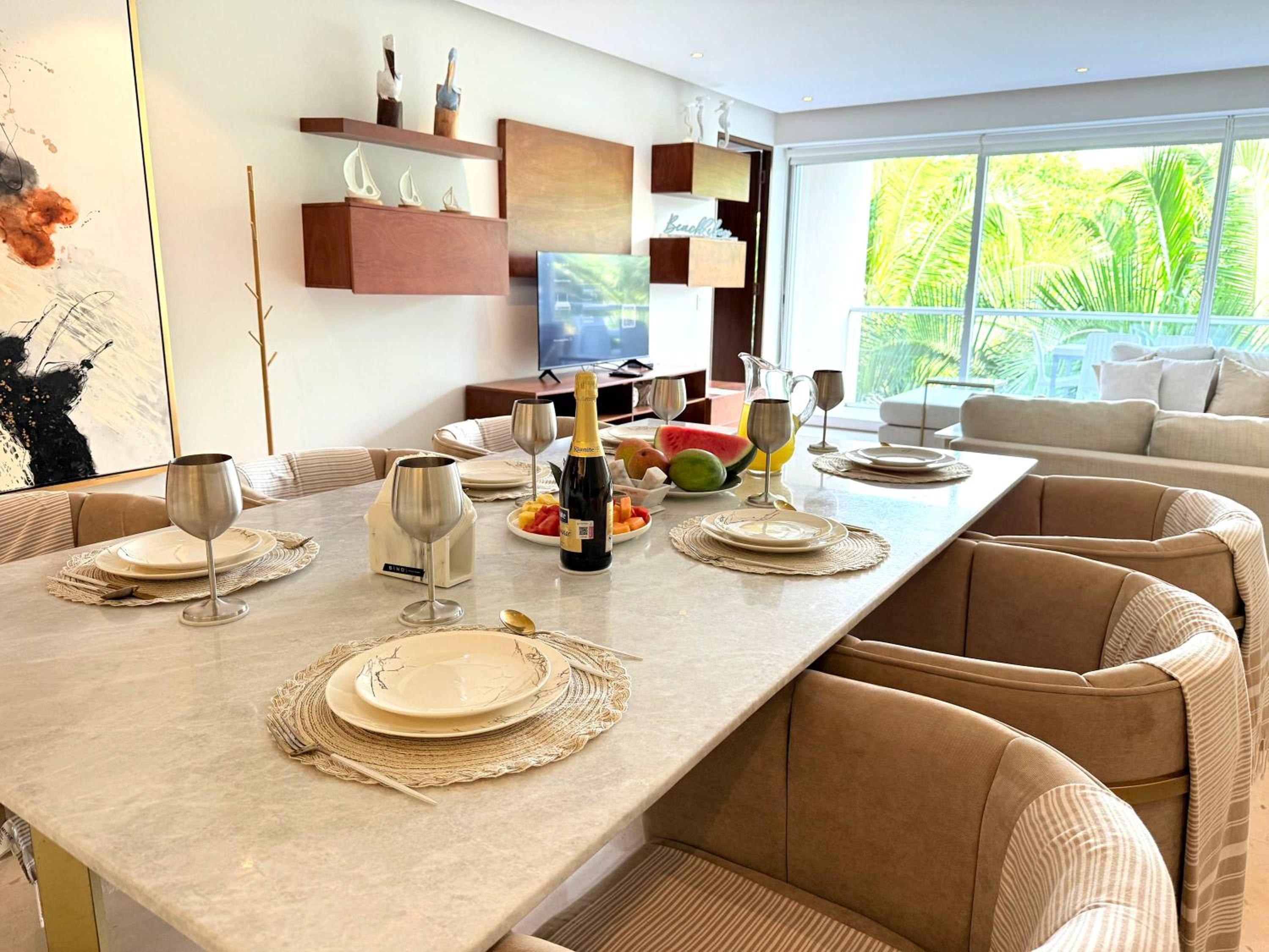 Bolongo 3BR your exclusive oceanfront escape