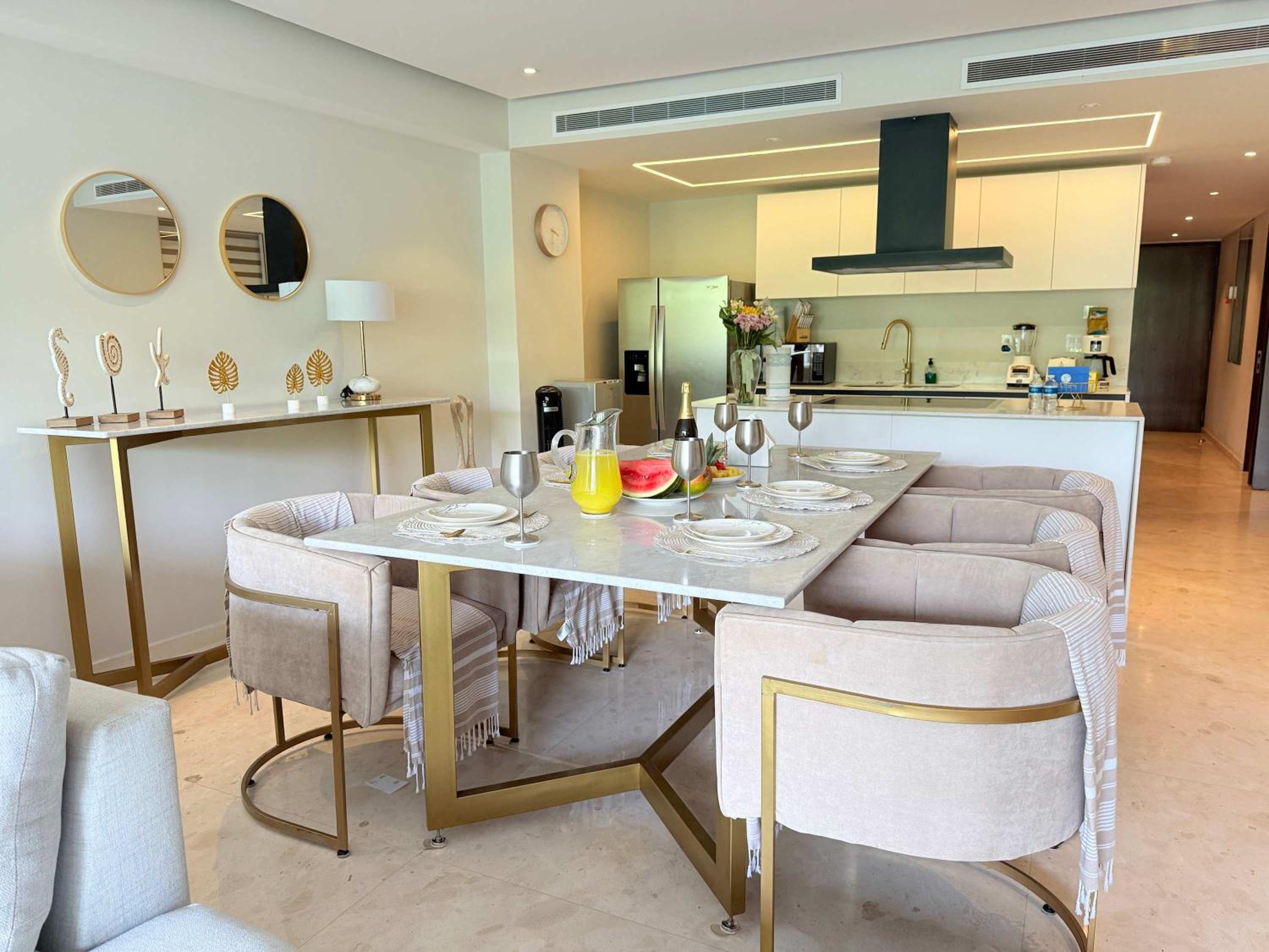 Bolongo 3BR your exclusive oceanfront escape