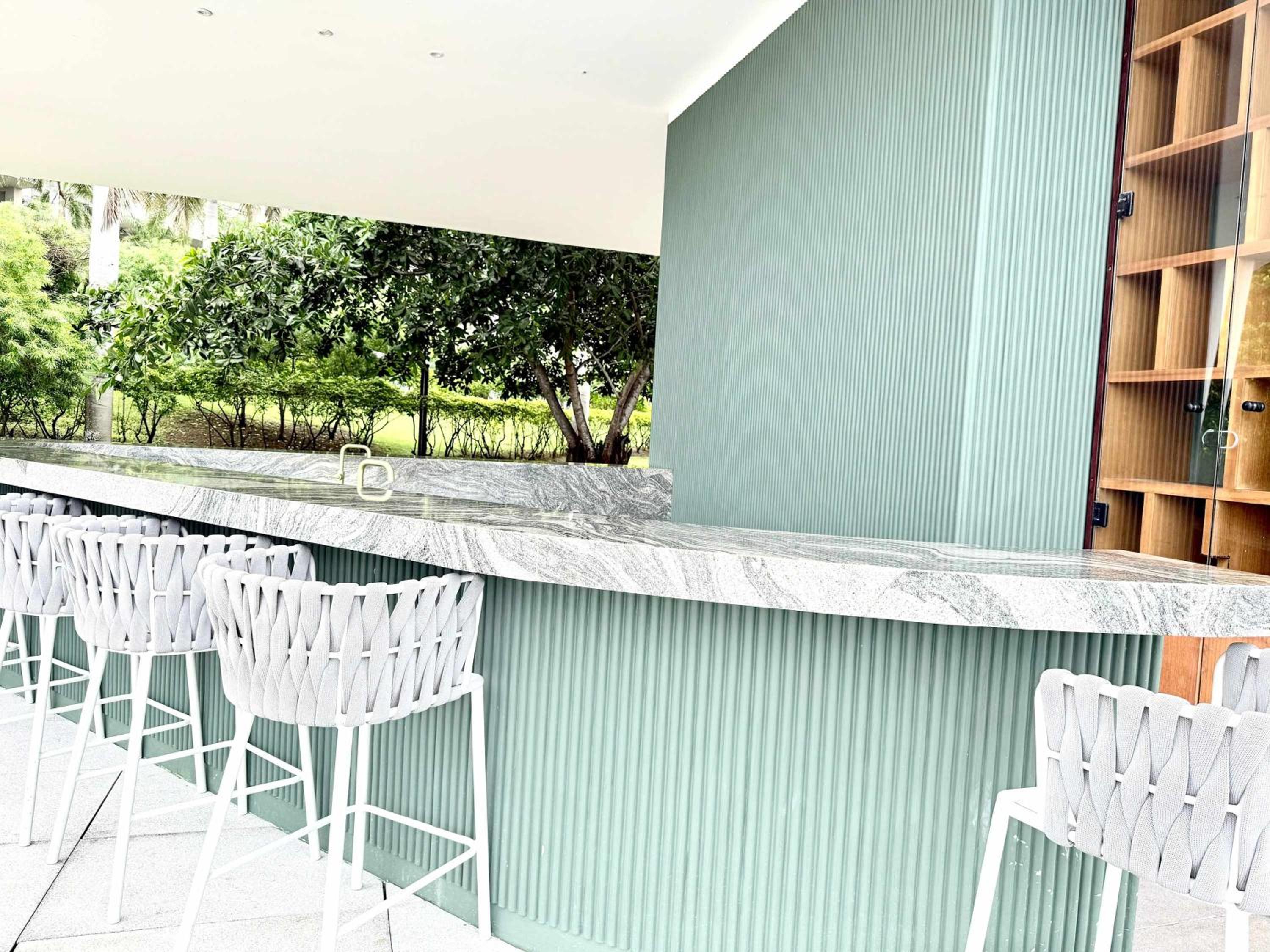 Bolongo 3BR your exclusive oceanfront escape