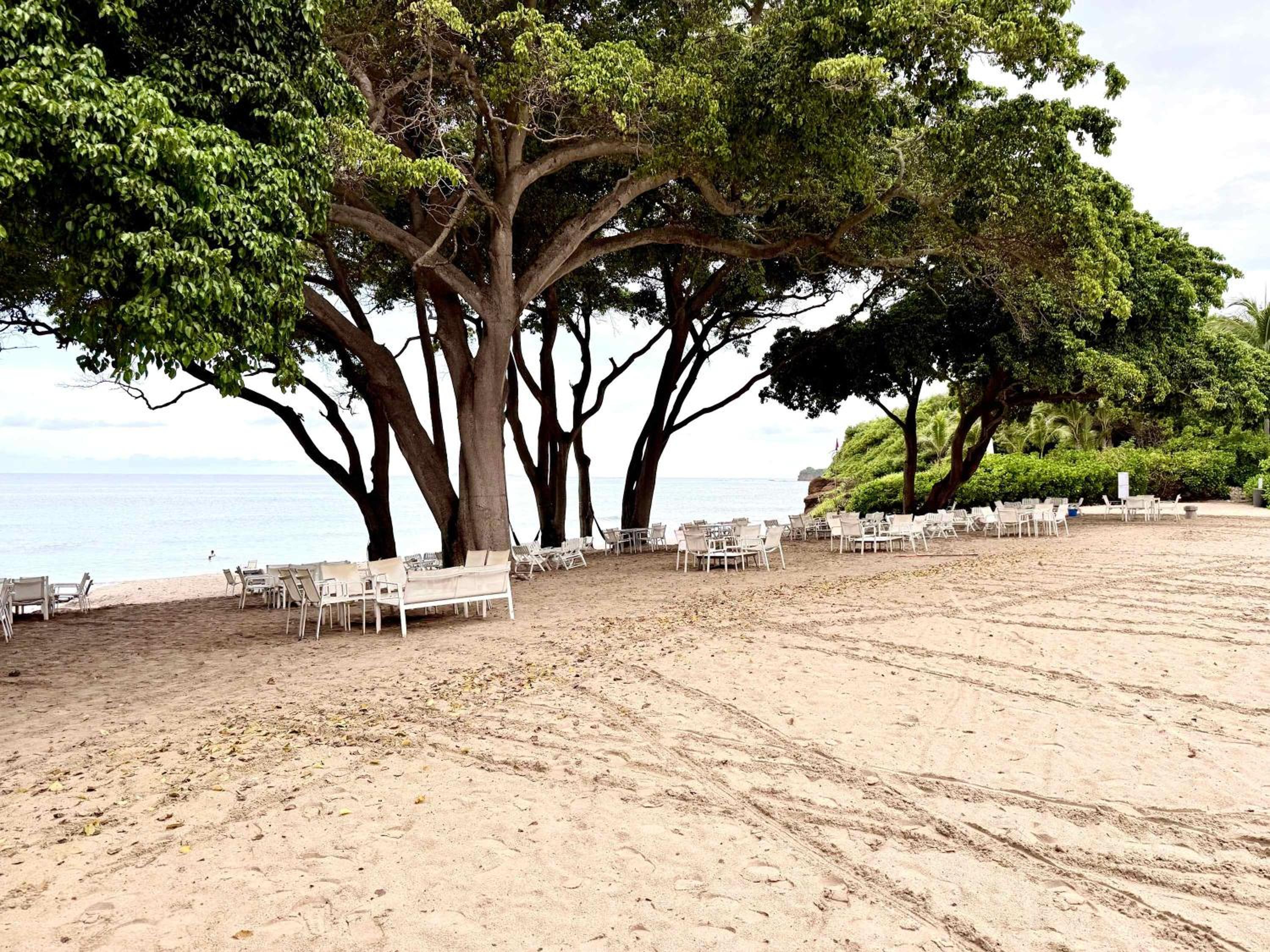 Bolongo 3BR your exclusive oceanfront escape