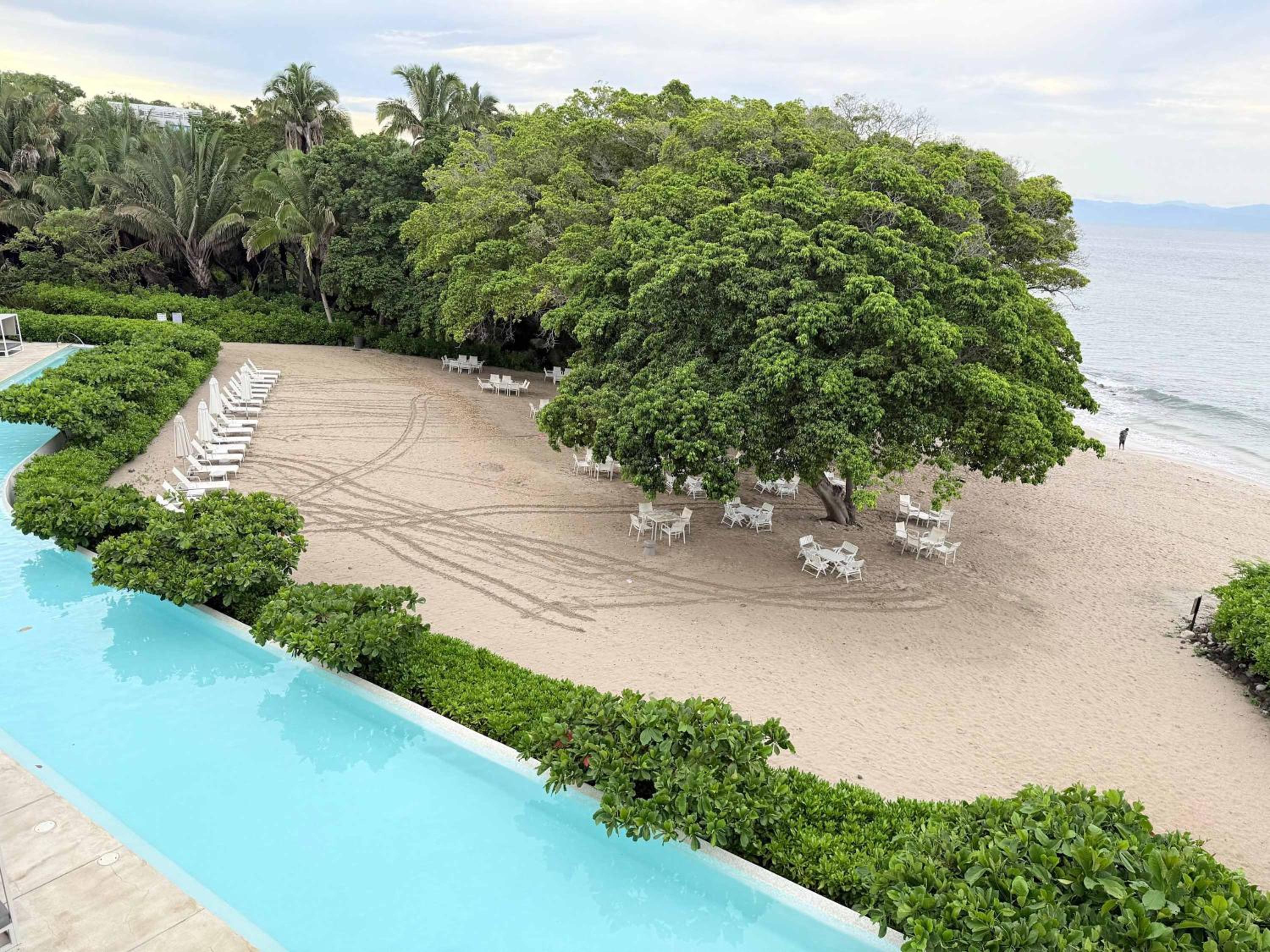Bolongo 3BR your exclusive oceanfront escape