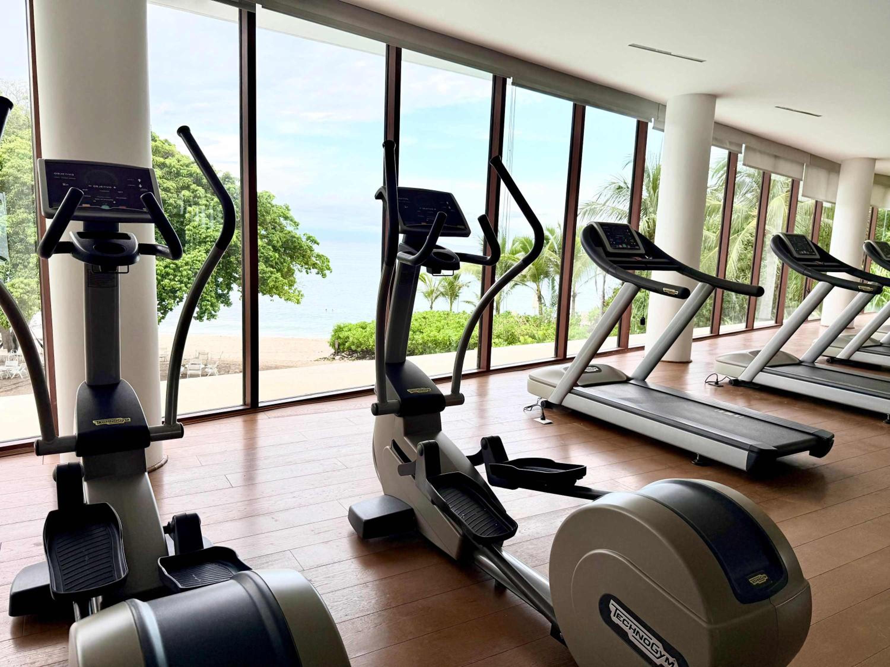 Bolongo 3BR your exclusive oceanfront escape