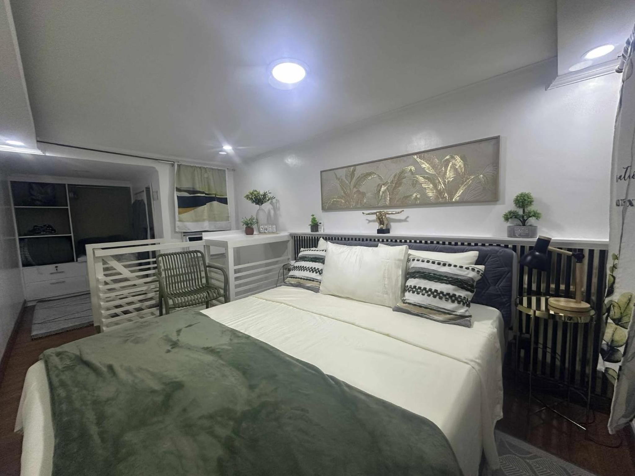 MisyEdz Homes Clark Dau Good for 2 Loft